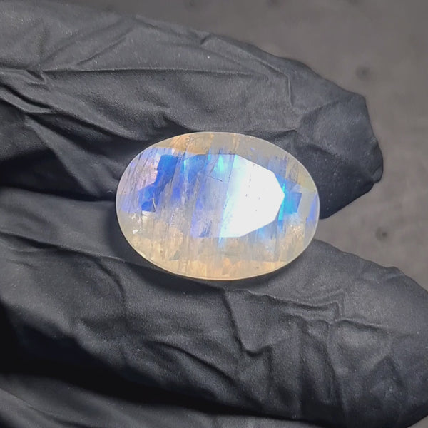 Natural Rainbow Moonstone from India Faceted | Oval| 19x14mm