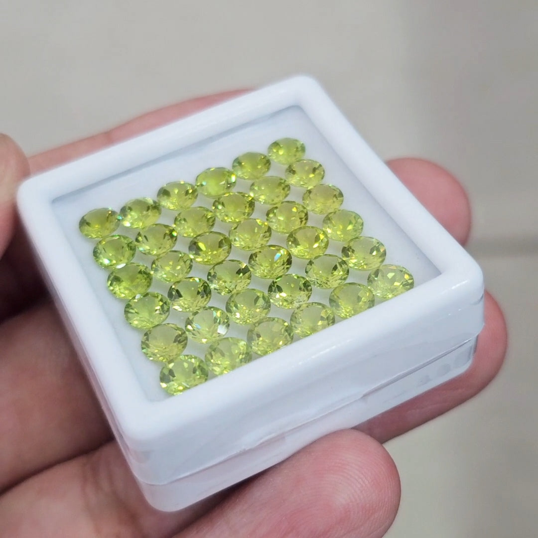 36 Pcs of Natural Peridot Faceted | Round | Size: 5mm