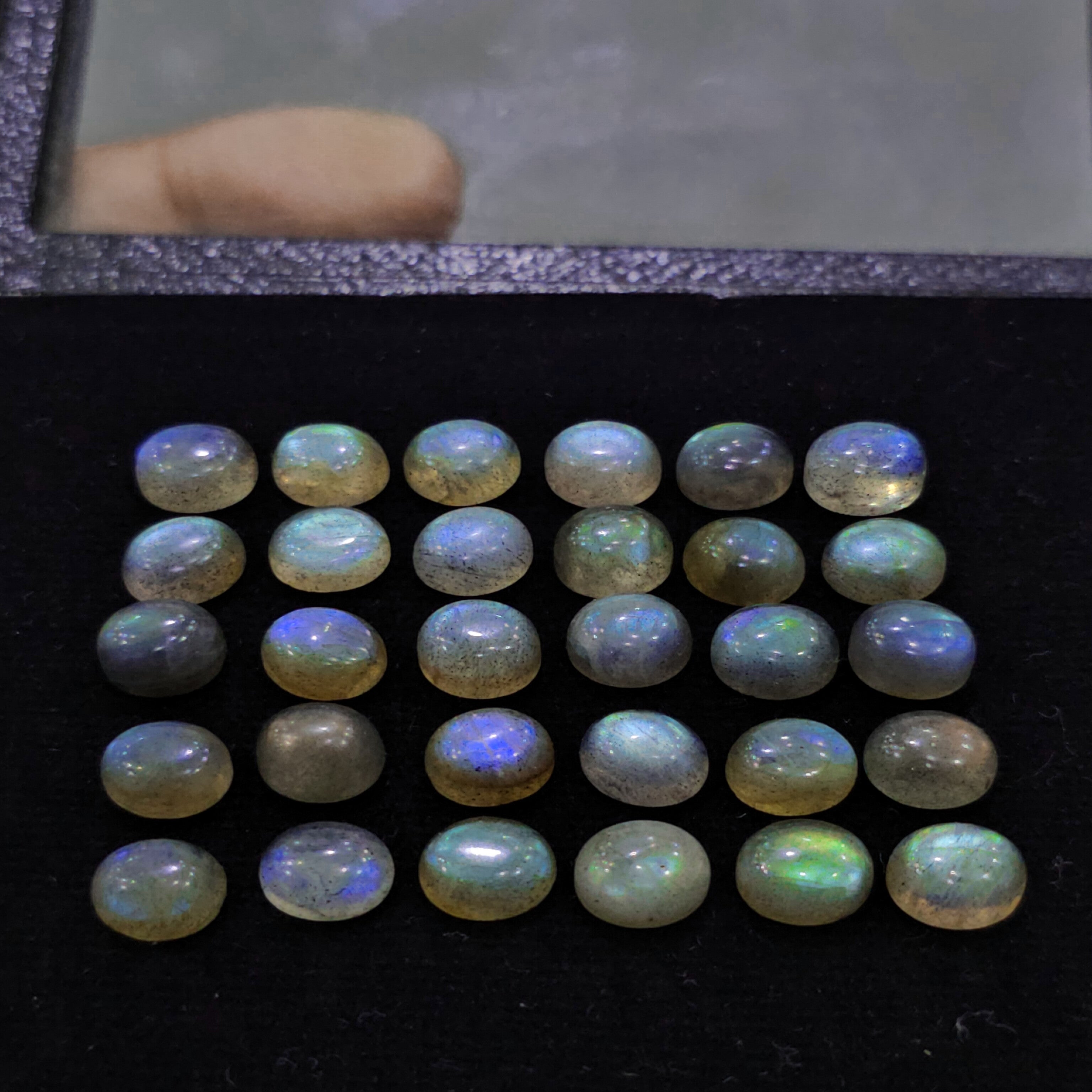 30 Pcs Labradorite Cabochons | 8-14mm | Oval Shape Gemstones - The LabradoriteKing