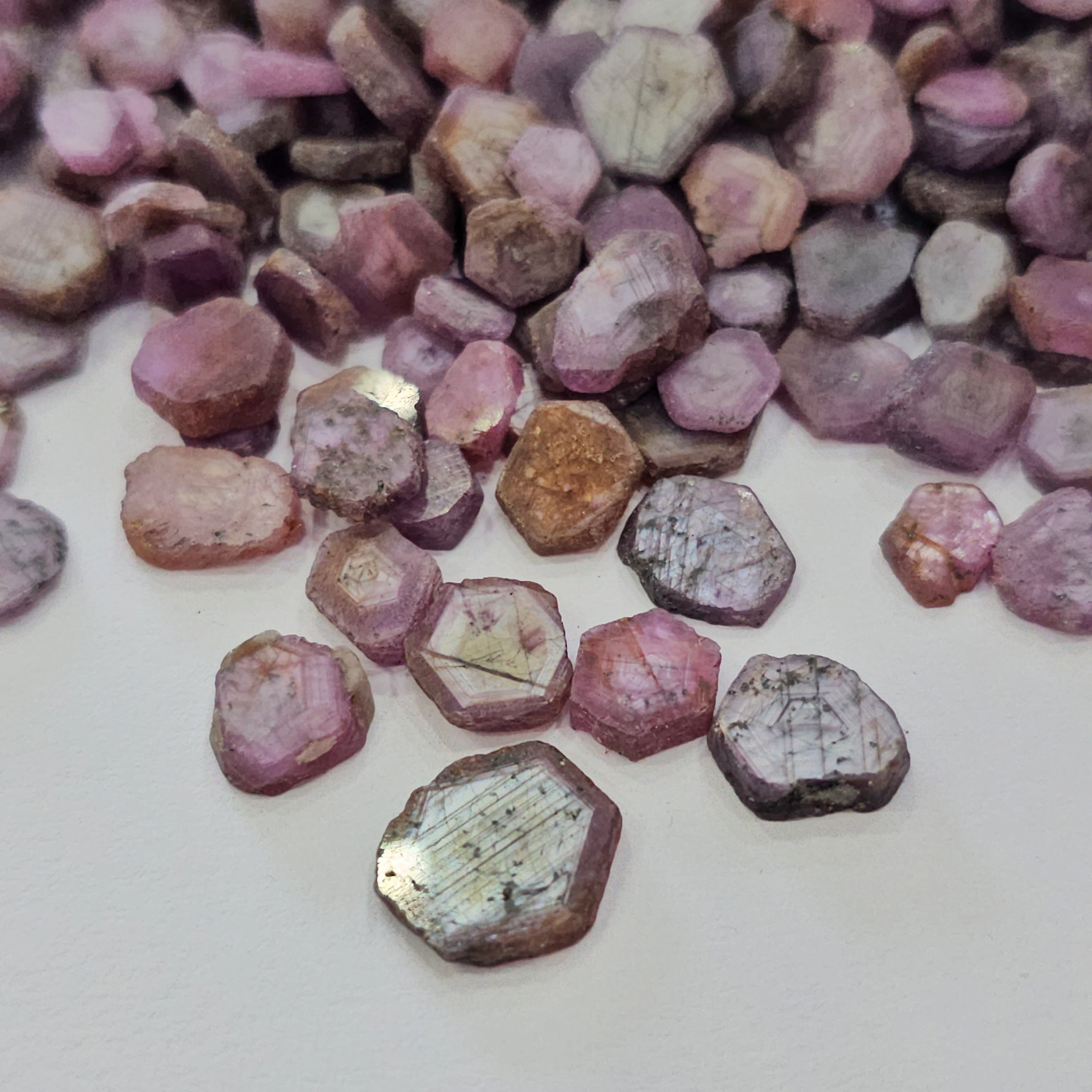 100 Carats Natural Trapiche Sheen Ruby Lot | 60–70 Pcs | 5mm–13mm | Rare Pattern Gemstones - The LabradoriteKing