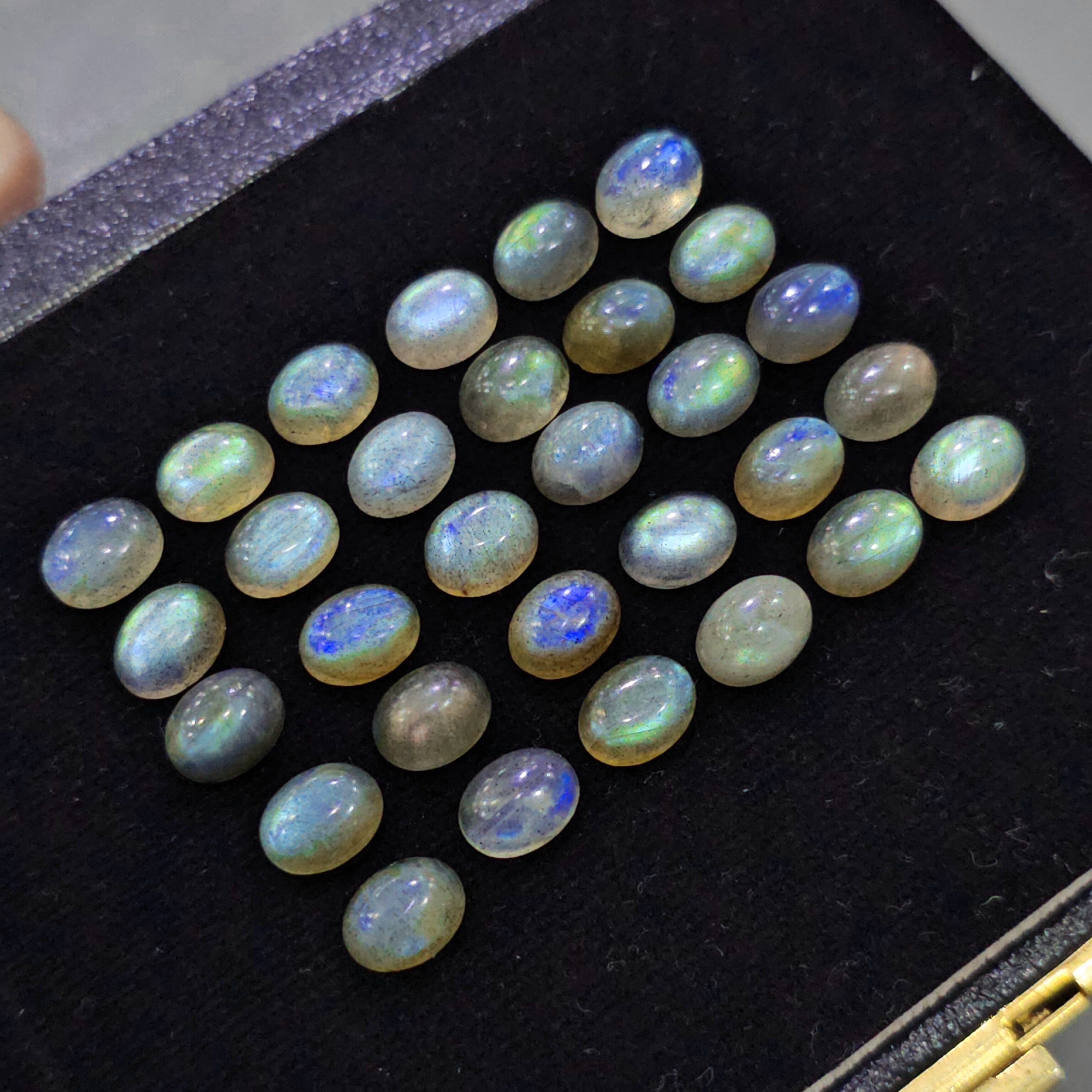 30 Pcs Labradorite Cabochons | 8-14mm | Oval Shape Gemstones - The LabradoriteKing