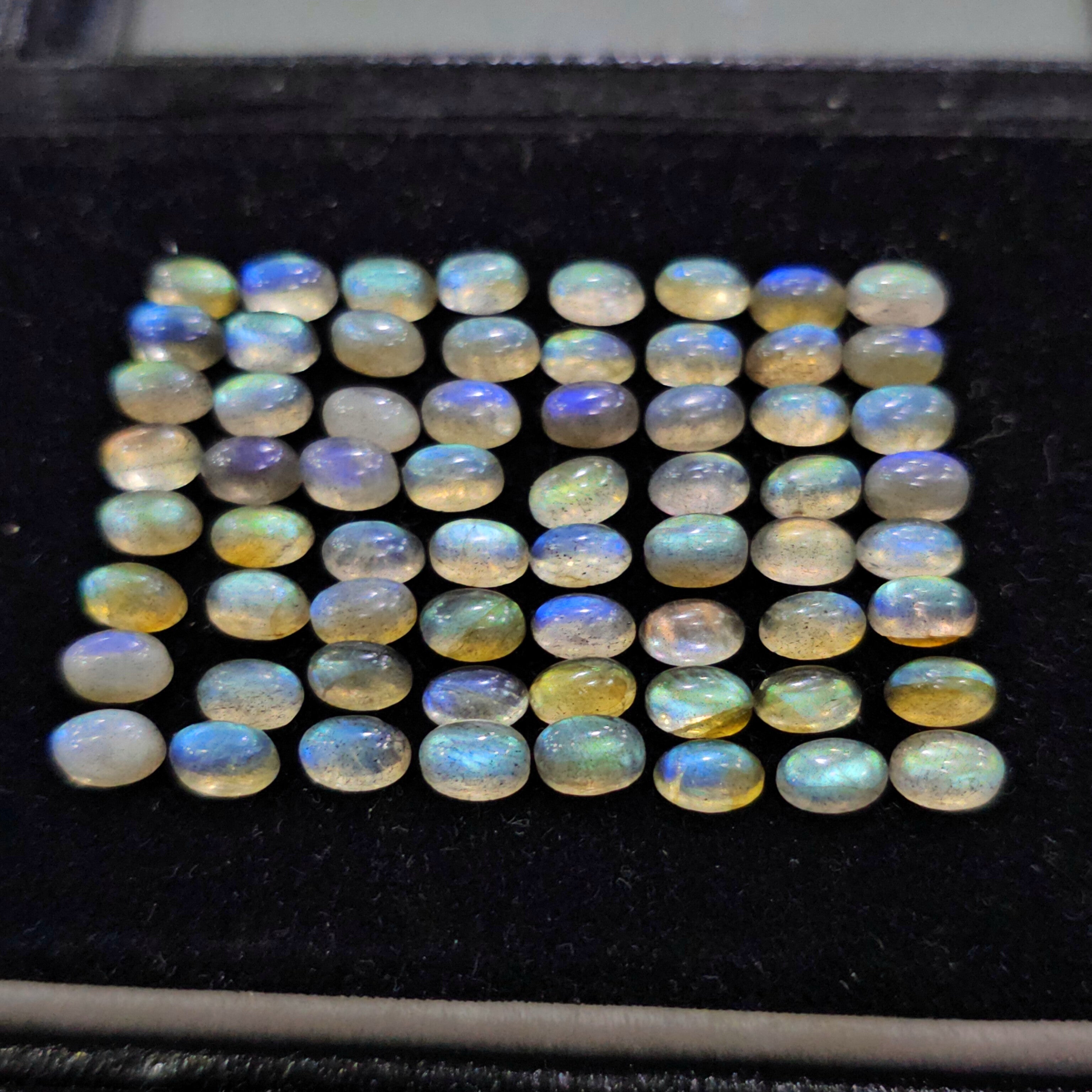 60 Pcs Labradorite Cabochons | 5x3mm & 6x4mm | Oval Shape Gemstones - The LabradoriteKing