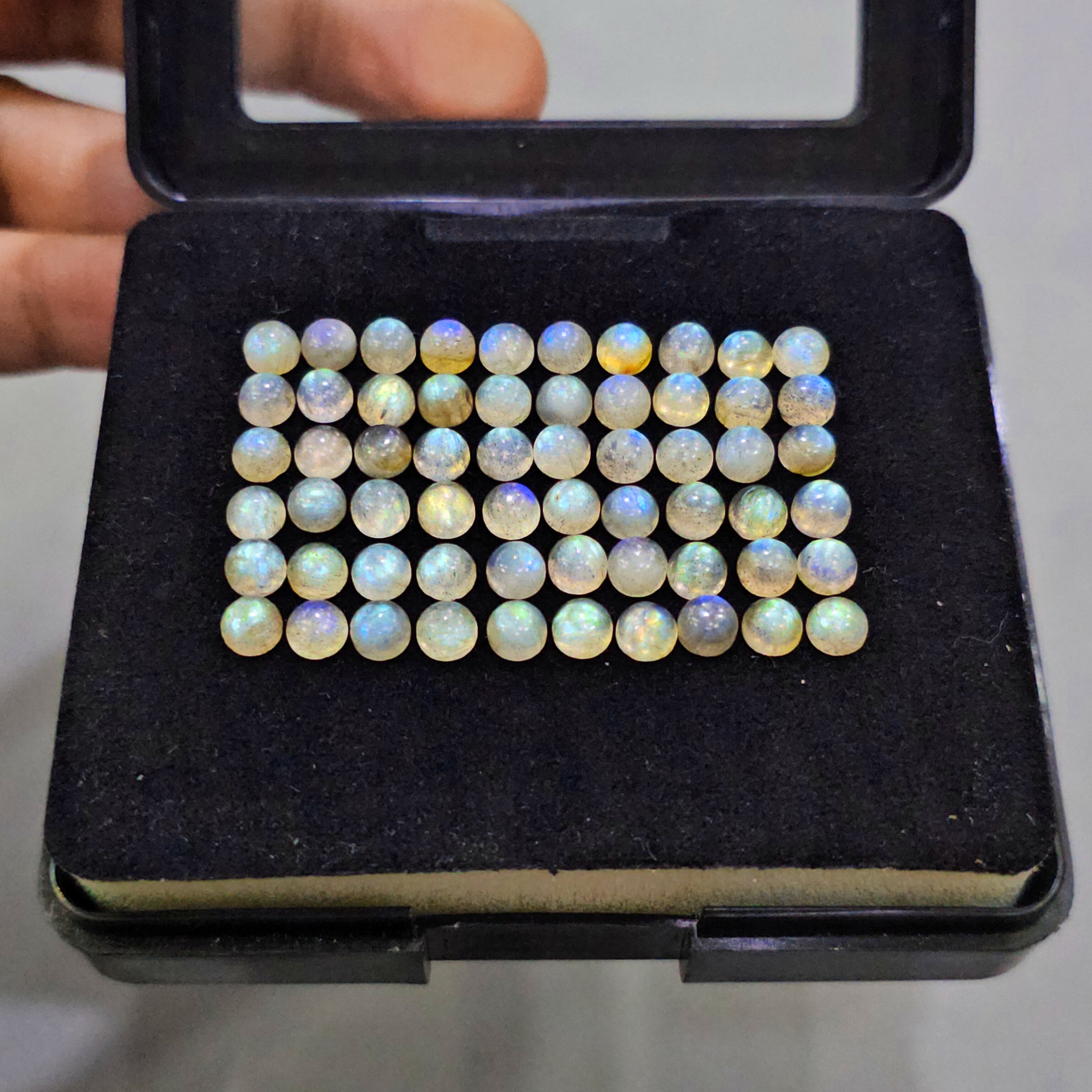 60 Pcs Labradorite Cabochons | 4mm & 5mm | Round Shape Gemstones - The LabradoriteKing