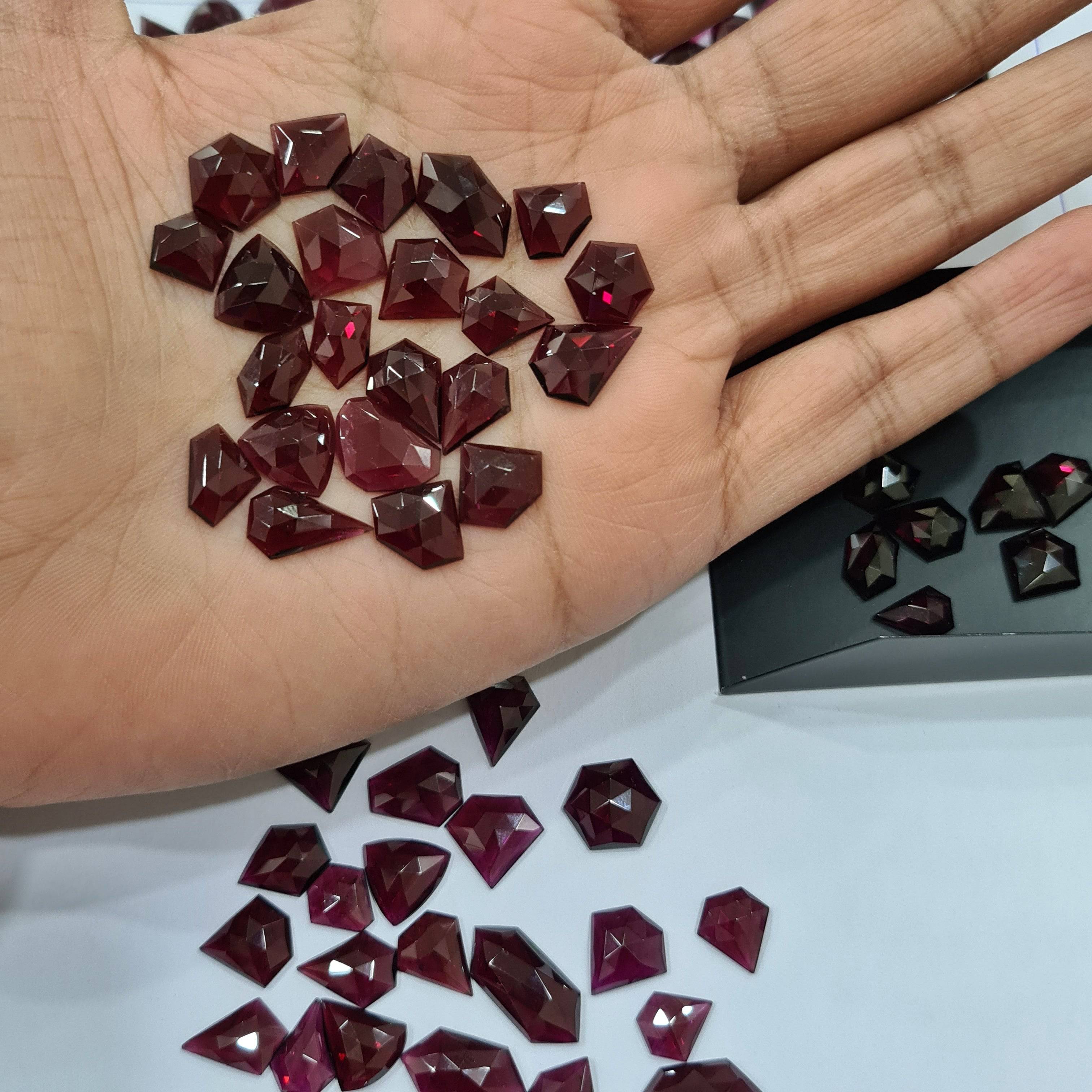 10 Pcs Mozambique Garnets rosecuts | 10-16mm Sizes - The LabradoriteKing