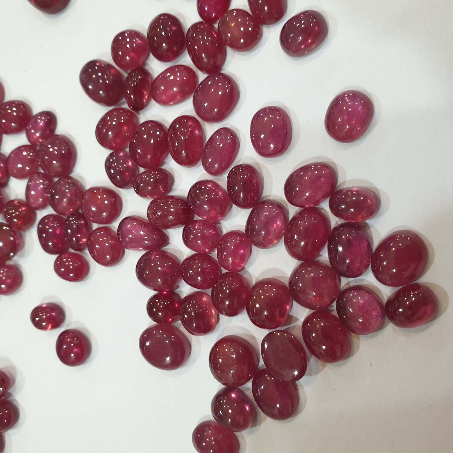 10 Pcs Natural Ruby Cabochons Big Sizes 8-11mm Ovals African Mined - The LabradoriteKing