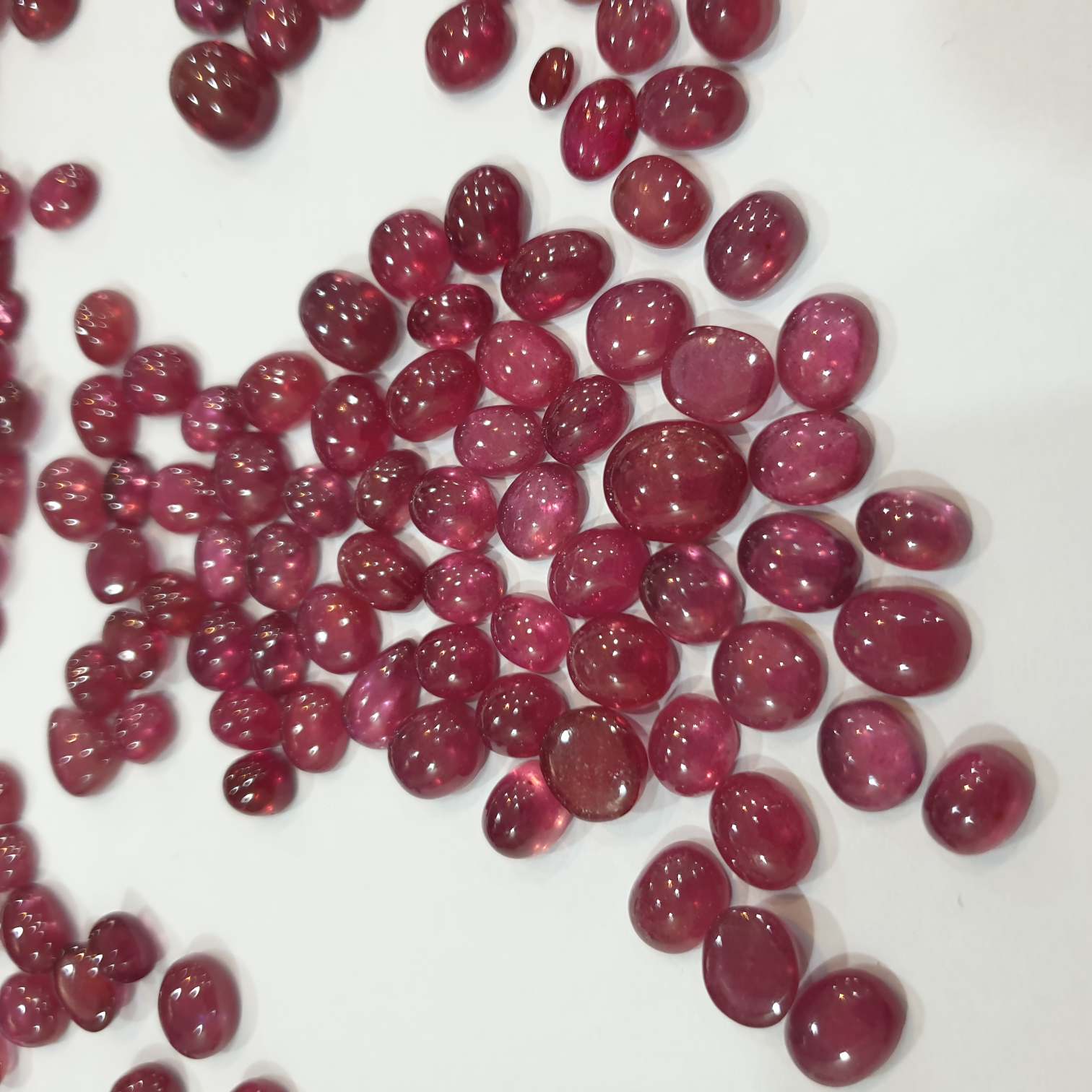 10 Pcs Natural Ruby Cabochons Big Sizes 8-11mm Ovals African Mined - The LabradoriteKing