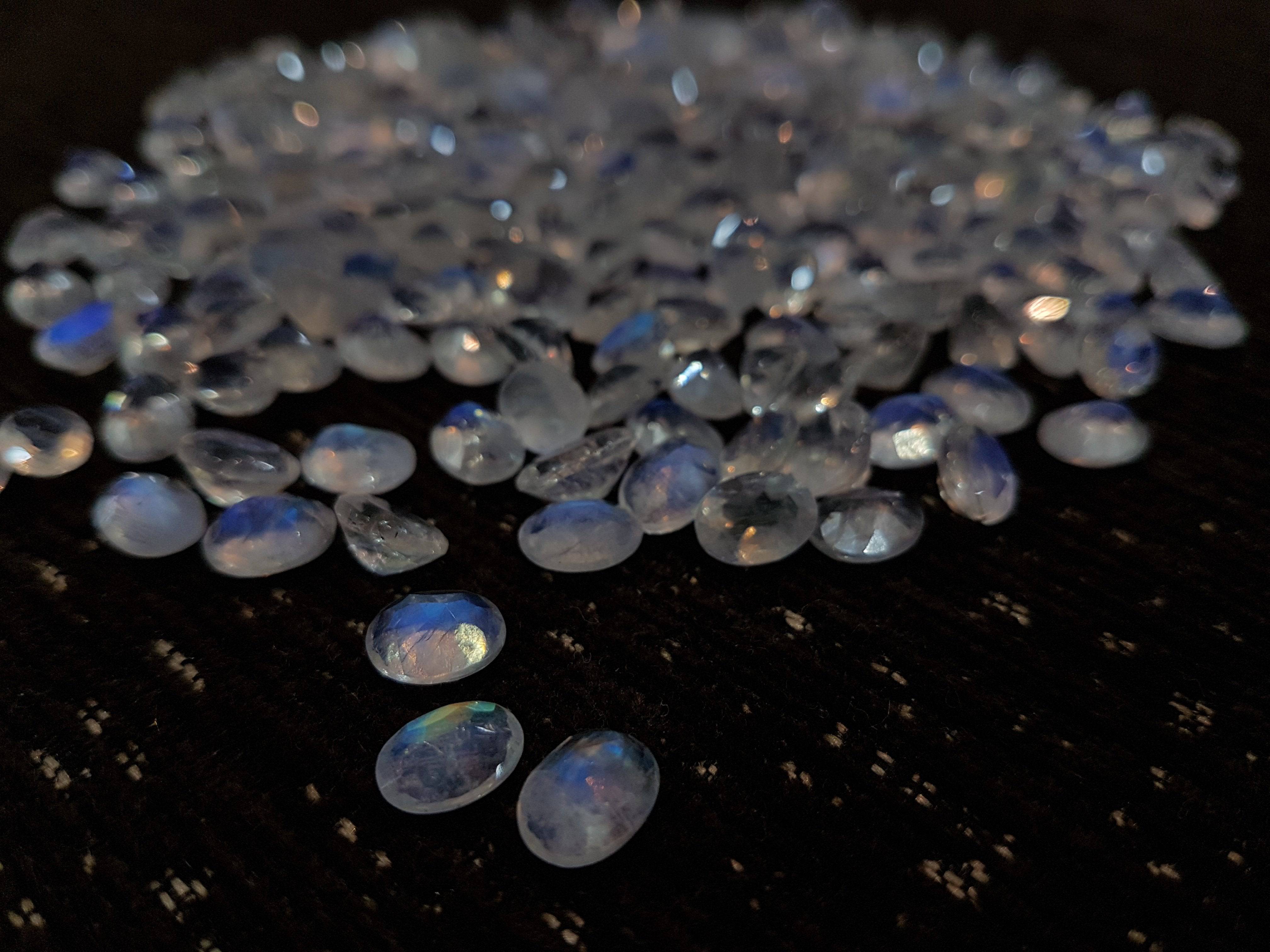 12 Pcs Moonstone Faceted Ovals Calibrated | 6x4mm, 7x5mm, 8x6mm - The LabradoriteKing