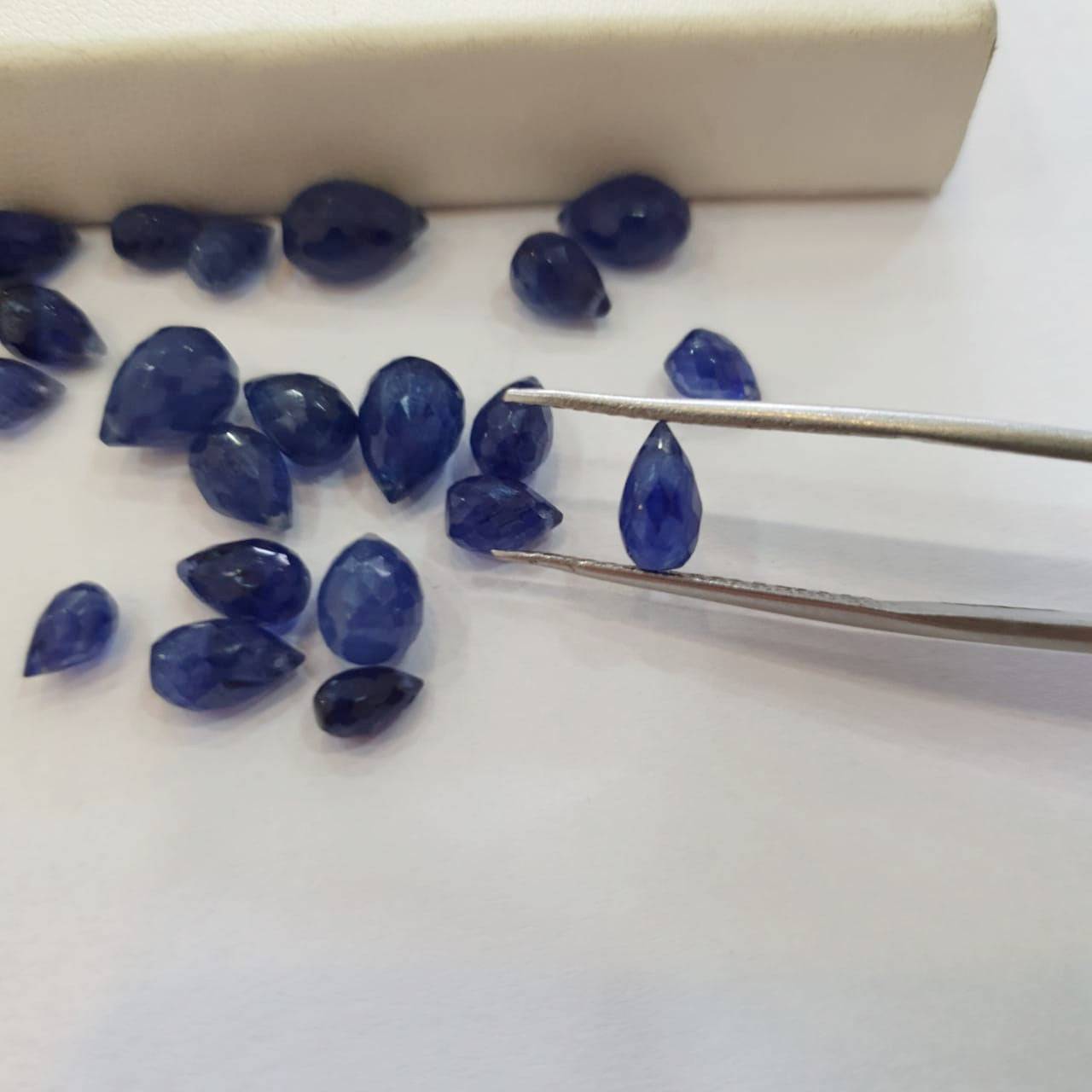 12 Pcs Sapphires Drops Faceted Top Drilled - The LabradoriteKing