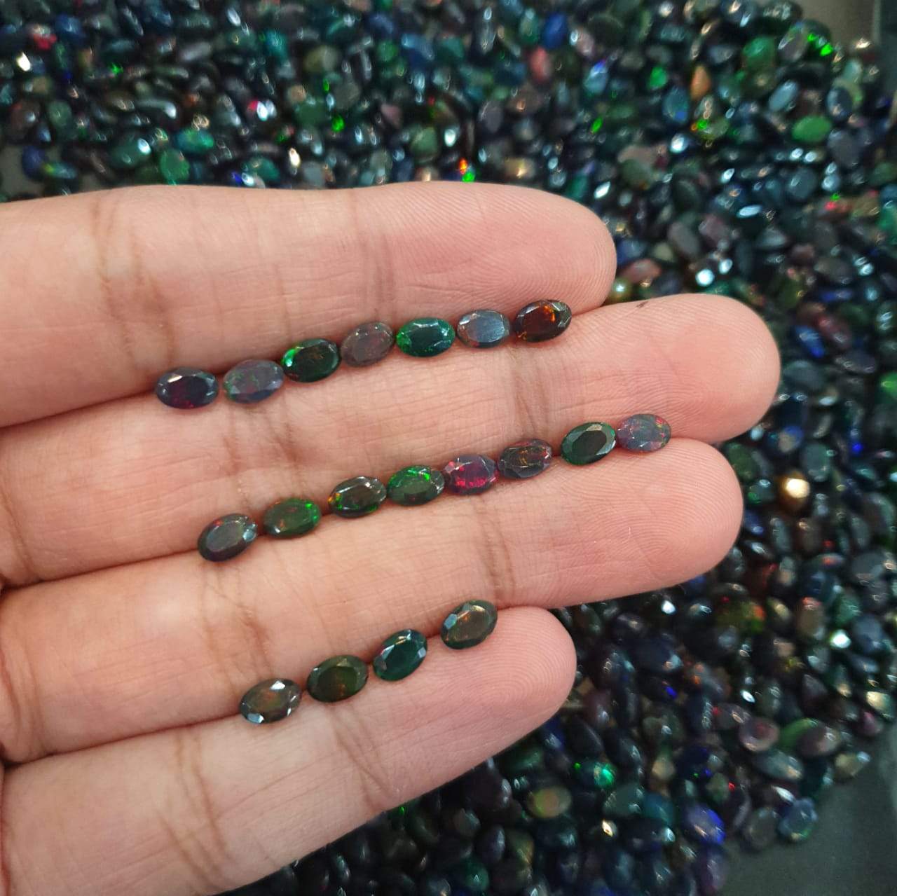 14 Pcs Natural Black Opal Ovals | Faceted in 6x4mm or 7x5mm Ovals - The LabradoriteKing