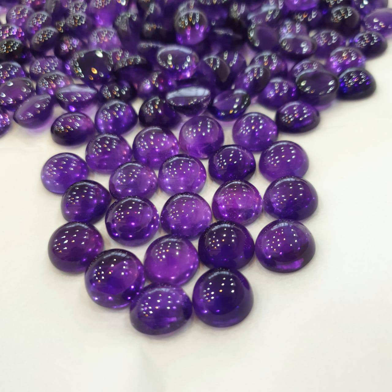 15 Pcs of Amethyst Round Cabochon 11mm | Vivid Colour and Top Polish - The LabradoriteKing