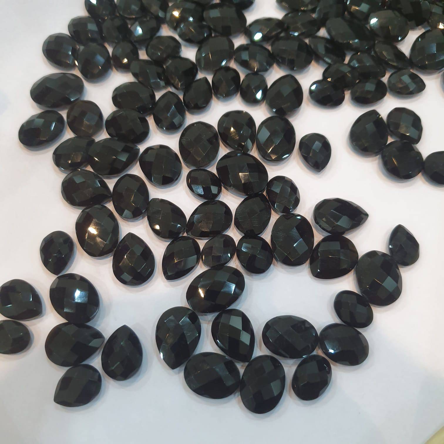 15pcs Natural Black Onyx Faceted Both side Ovals and Pears - The LabradoriteKing
