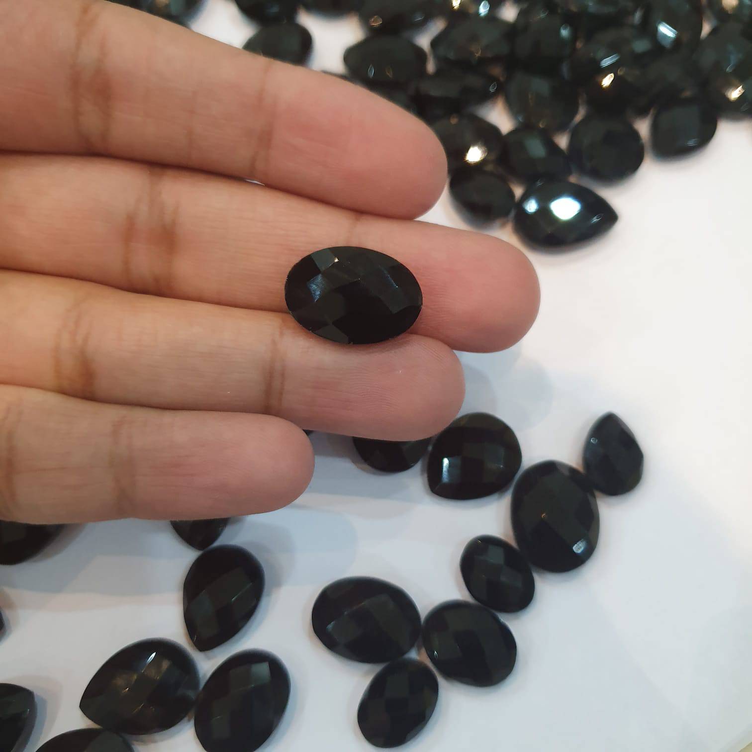 15pcs Natural Black Onyx Faceted Both side Ovals and Pears - The LabradoriteKing