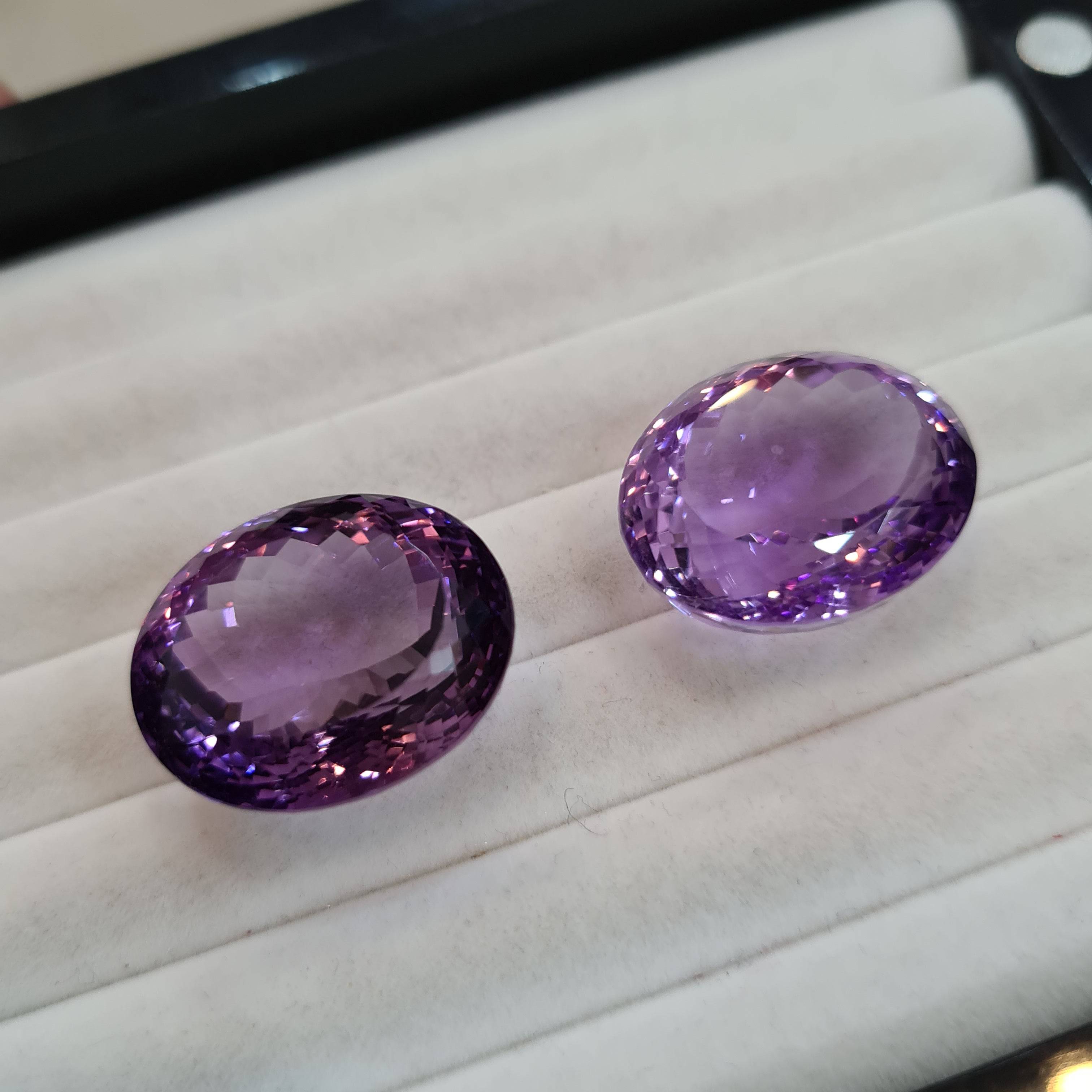 2 Pcs  Natural Amethyst Faceted Gemstone | Size: 22x18mm, Oval Shape  | Flawless - The LabradoriteKing