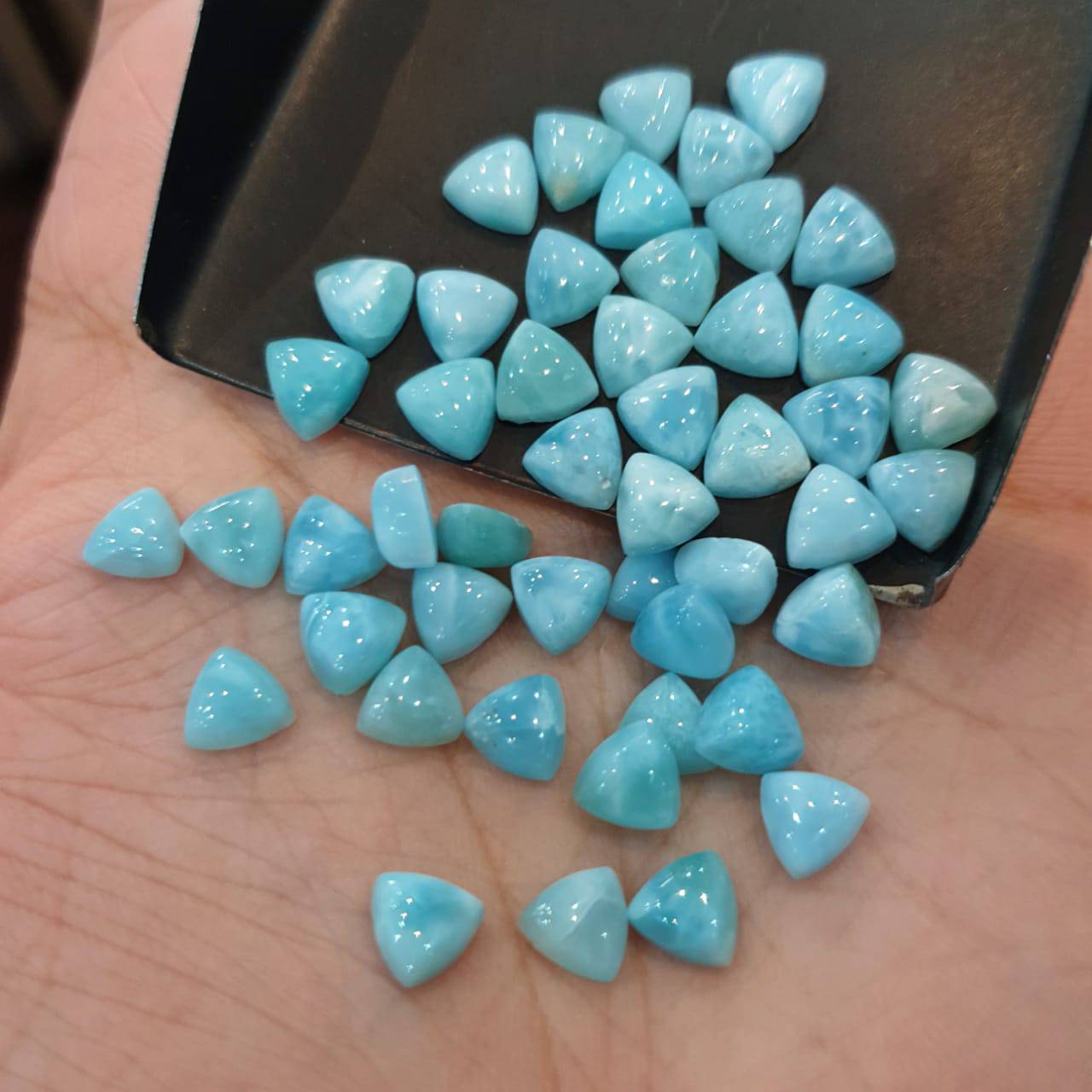 20 Pcs Larimar Trillion Flat Backs | 5mm Good Quality Cabochons - The LabradoriteKing