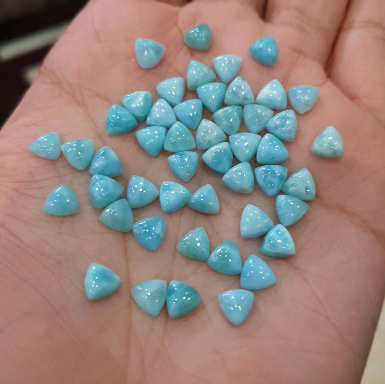 20 Pcs Larimar Trillion Flat Backs | 5mm Good Quality Cabochons - The LabradoriteKing