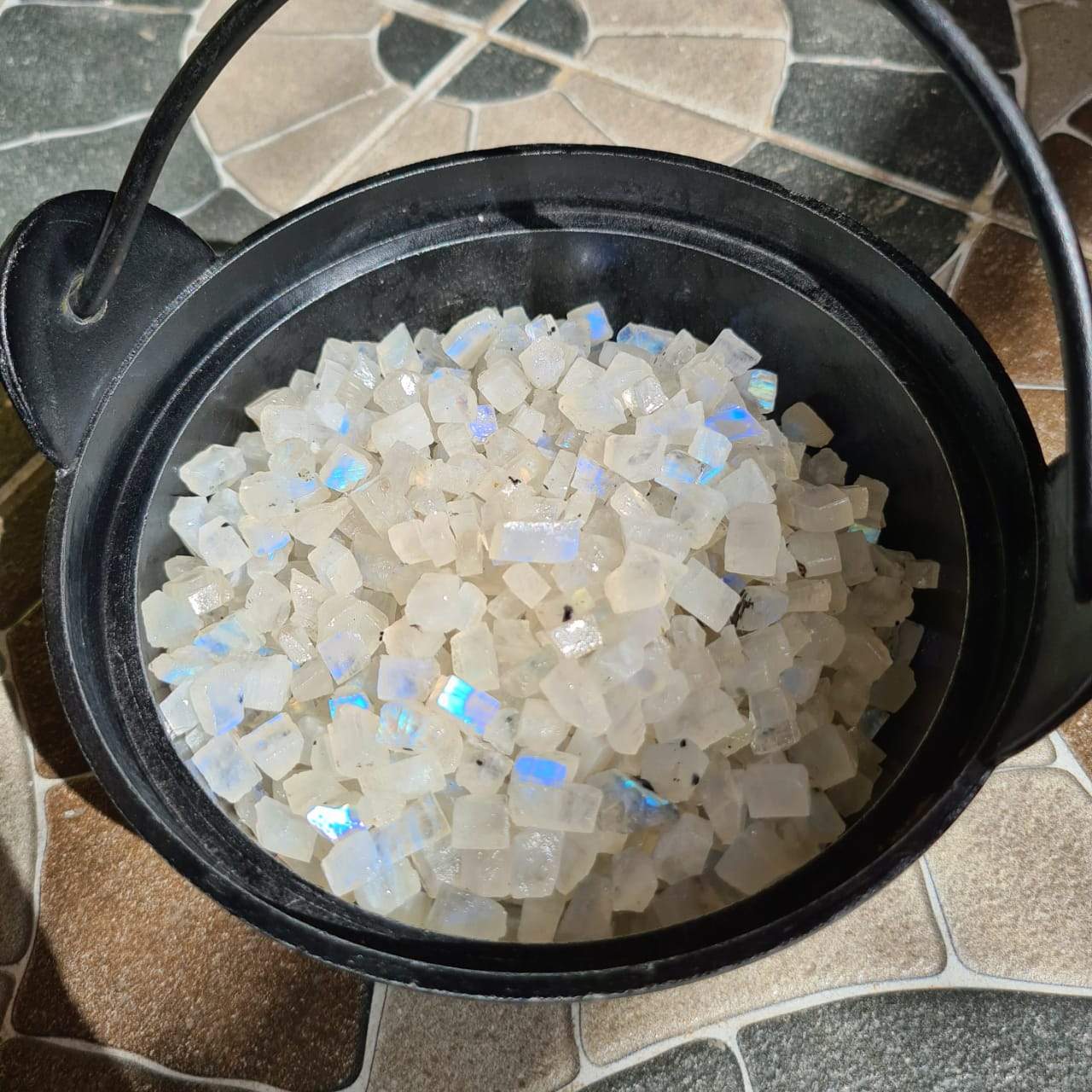 20 Pcs of Rainbow Moonstones Cubes | High quality Blue Fire - The LabradoriteKing