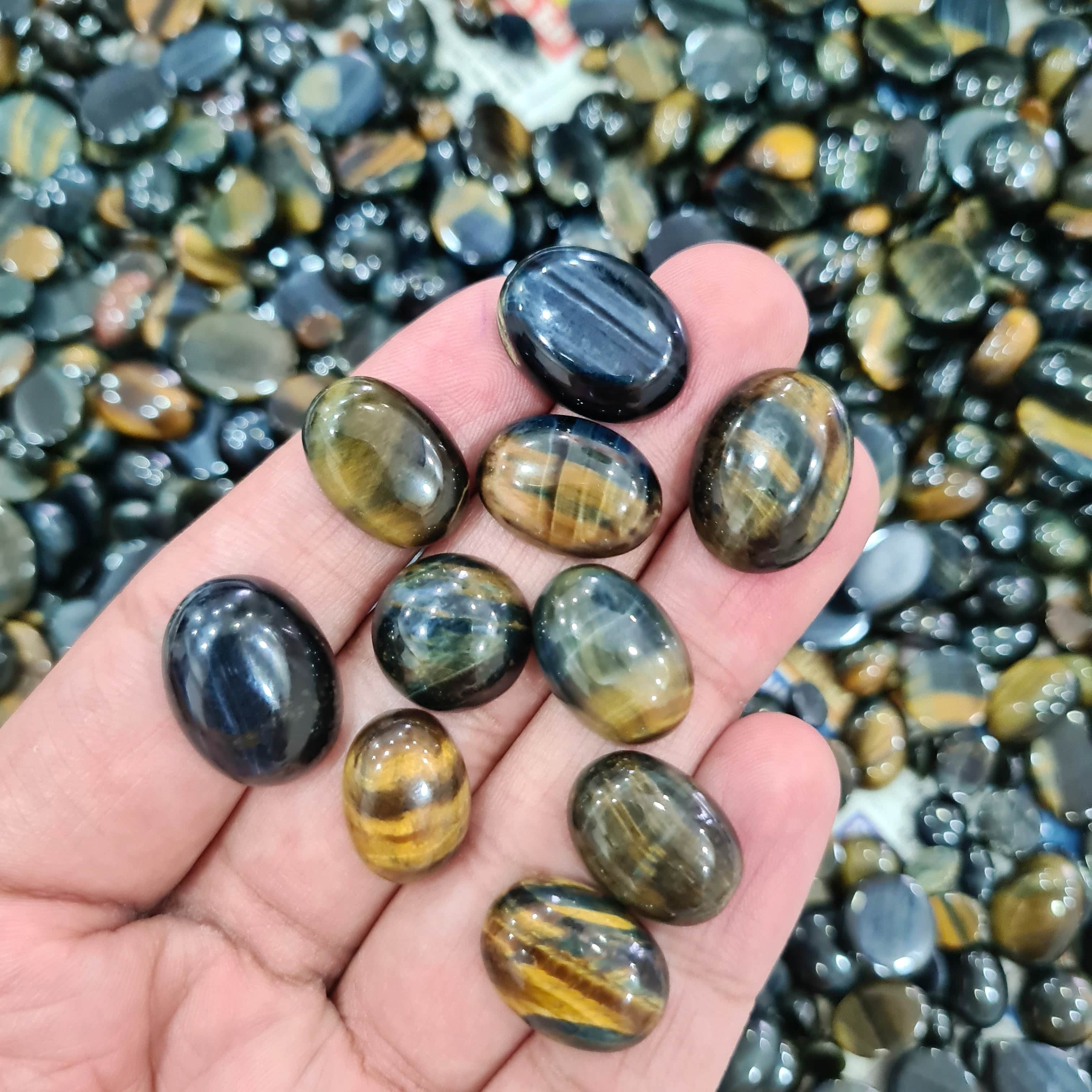 20 Pcs Tiger Eye Bi Colours Cabochon - Blue and Yellows - The LabradoriteKing