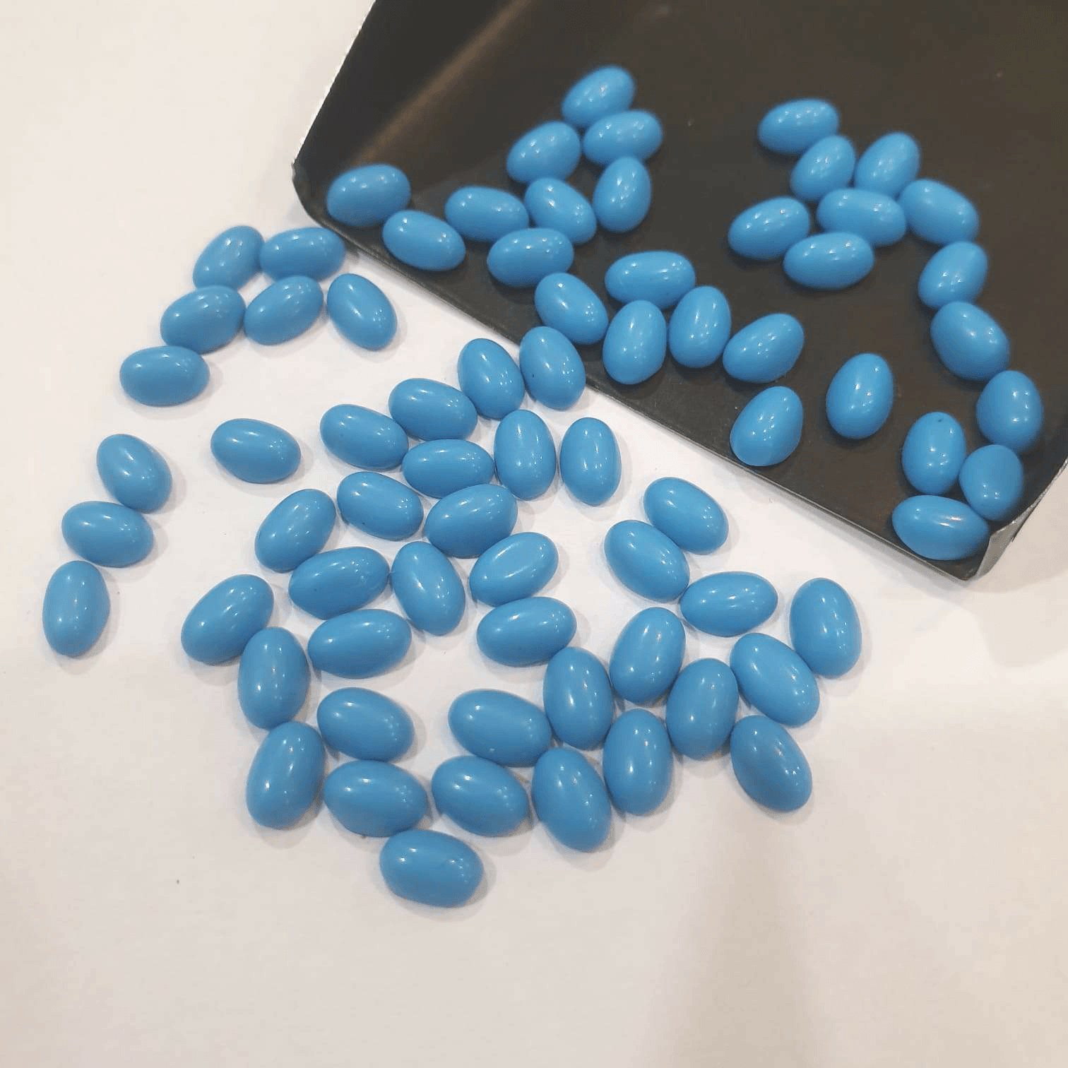 20 Pcs Turquoise 6mm Oval Calibrated Cabochons - The LabradoriteKing