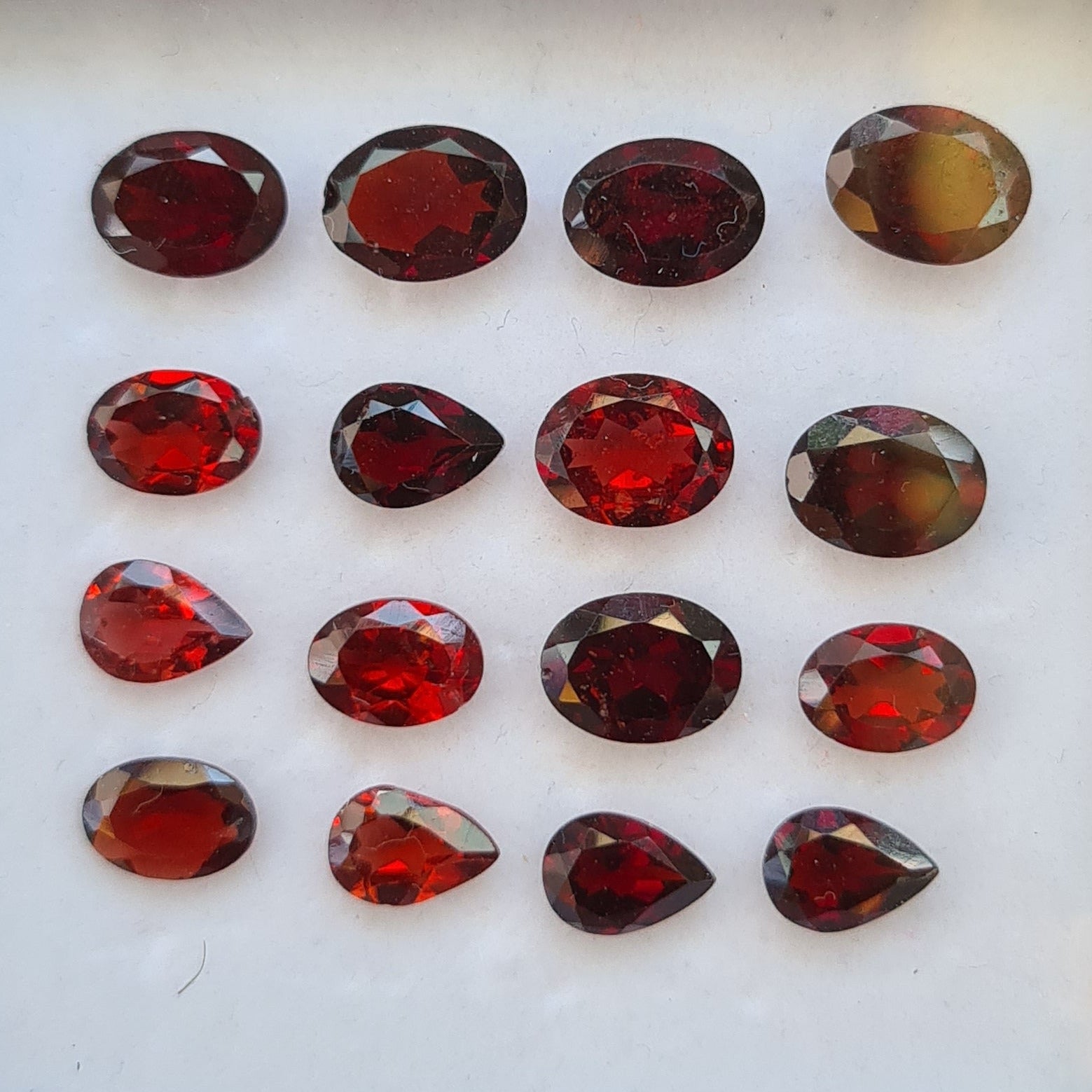 16 Pcs Natural Garnet Faceted Gemstones Mix Shape,7-8mm Gems Lot -Loose Gemstones - The LabradoriteKing