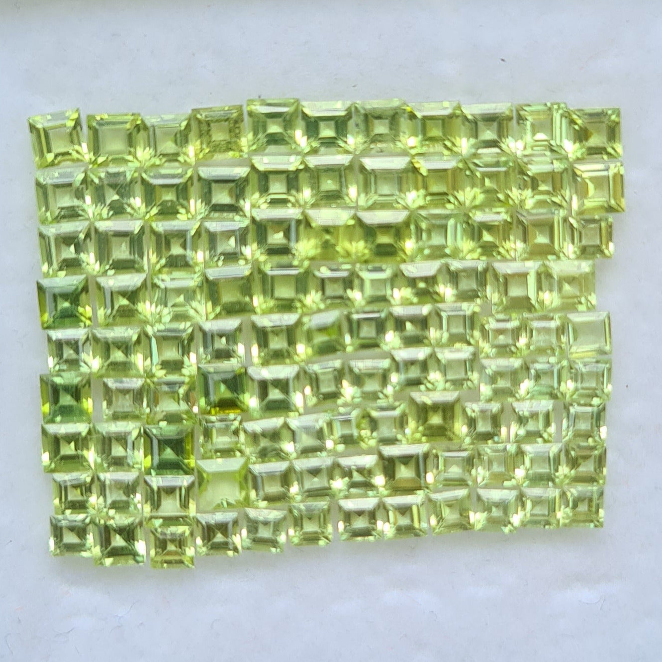Natural Peridot 2-3mm TOP Quality Wholesale Lot 13Cts Shape: Square - The LabradoriteKing