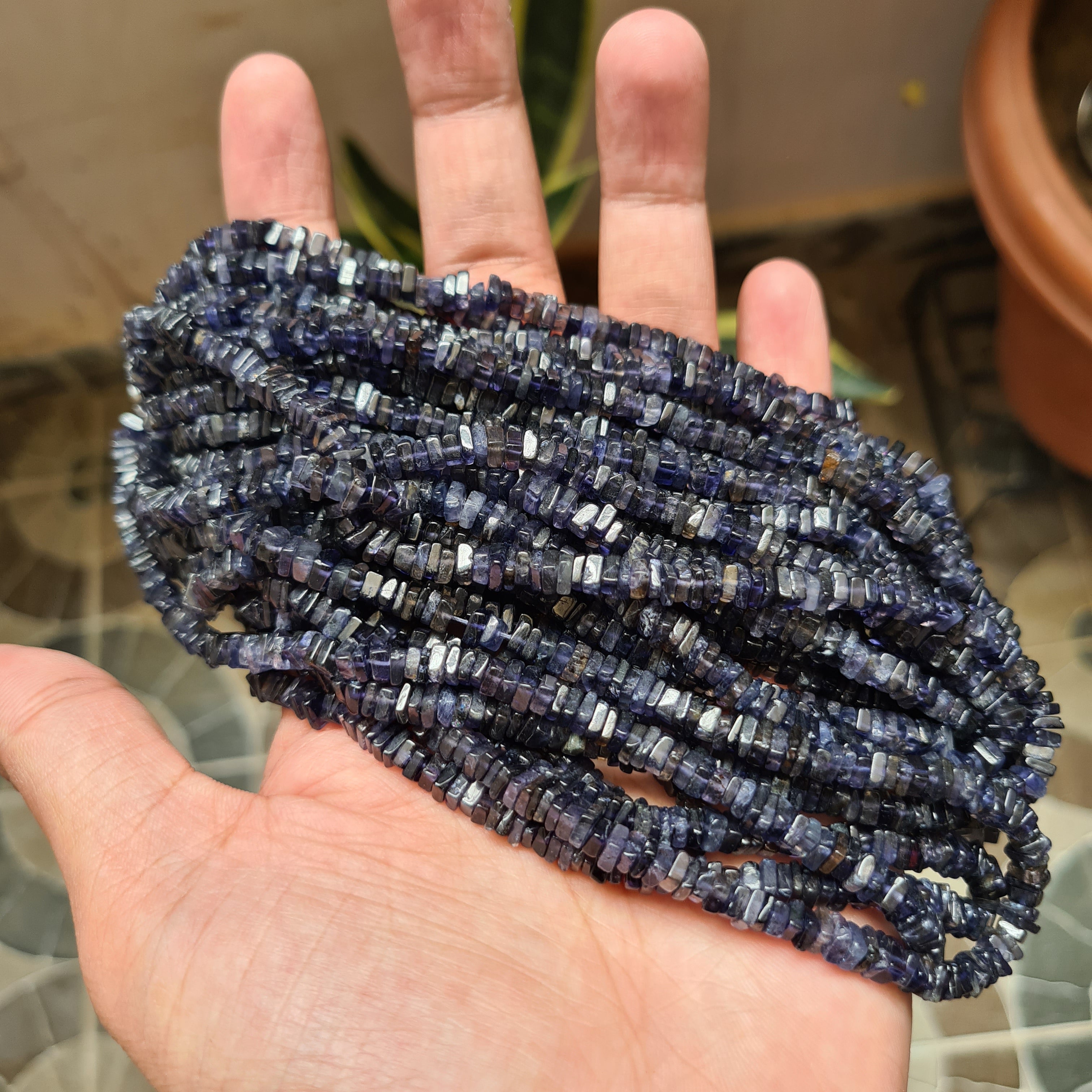 Natural iolite Beads Gemstone Beads Smooth Square Shape Beads Size 4-5mm 17 Inches Full - The LabradoriteKing
