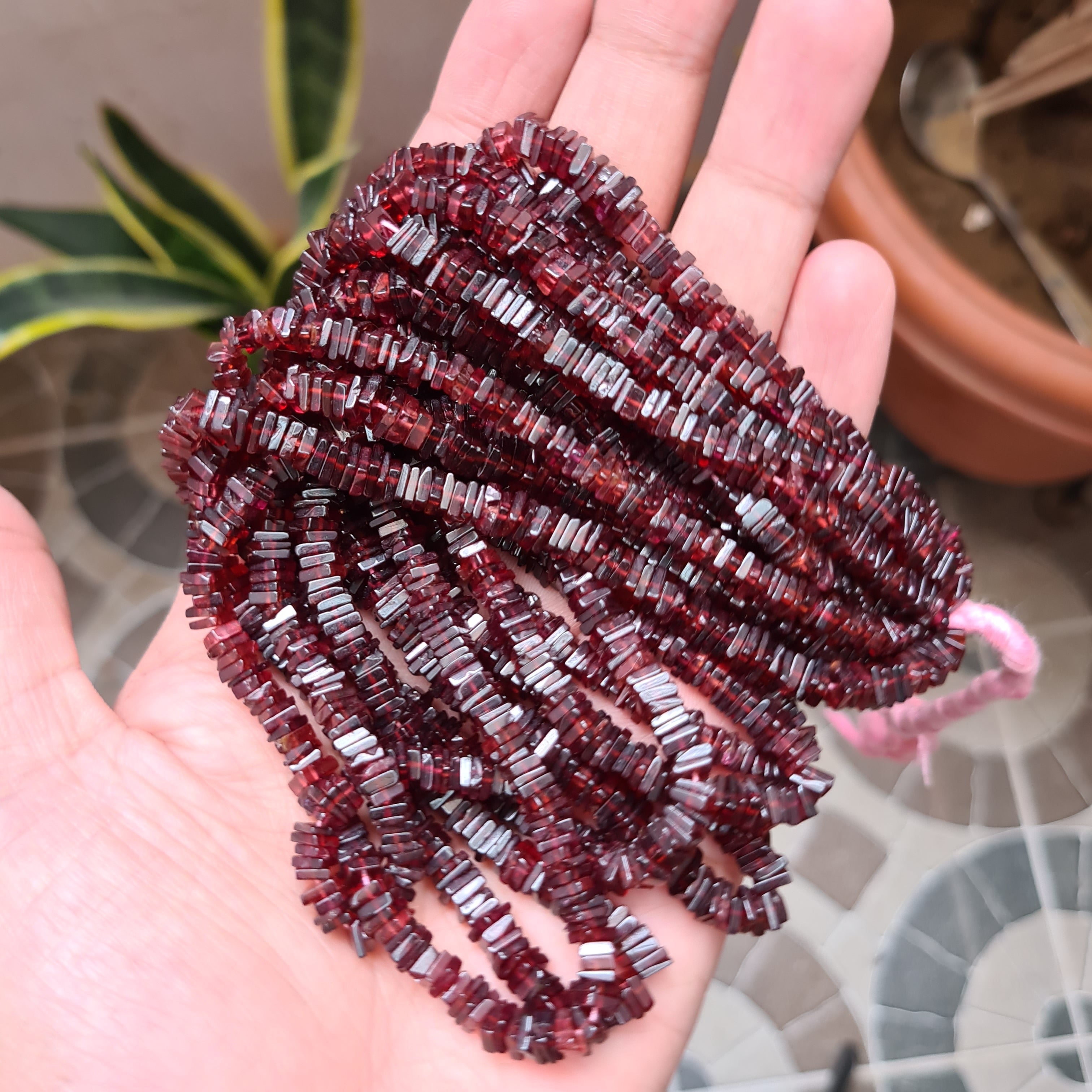 Natural Garnet Square Beads Gemstone Beads Size -4-5mm 17 Inches Full Loose  Gemstone