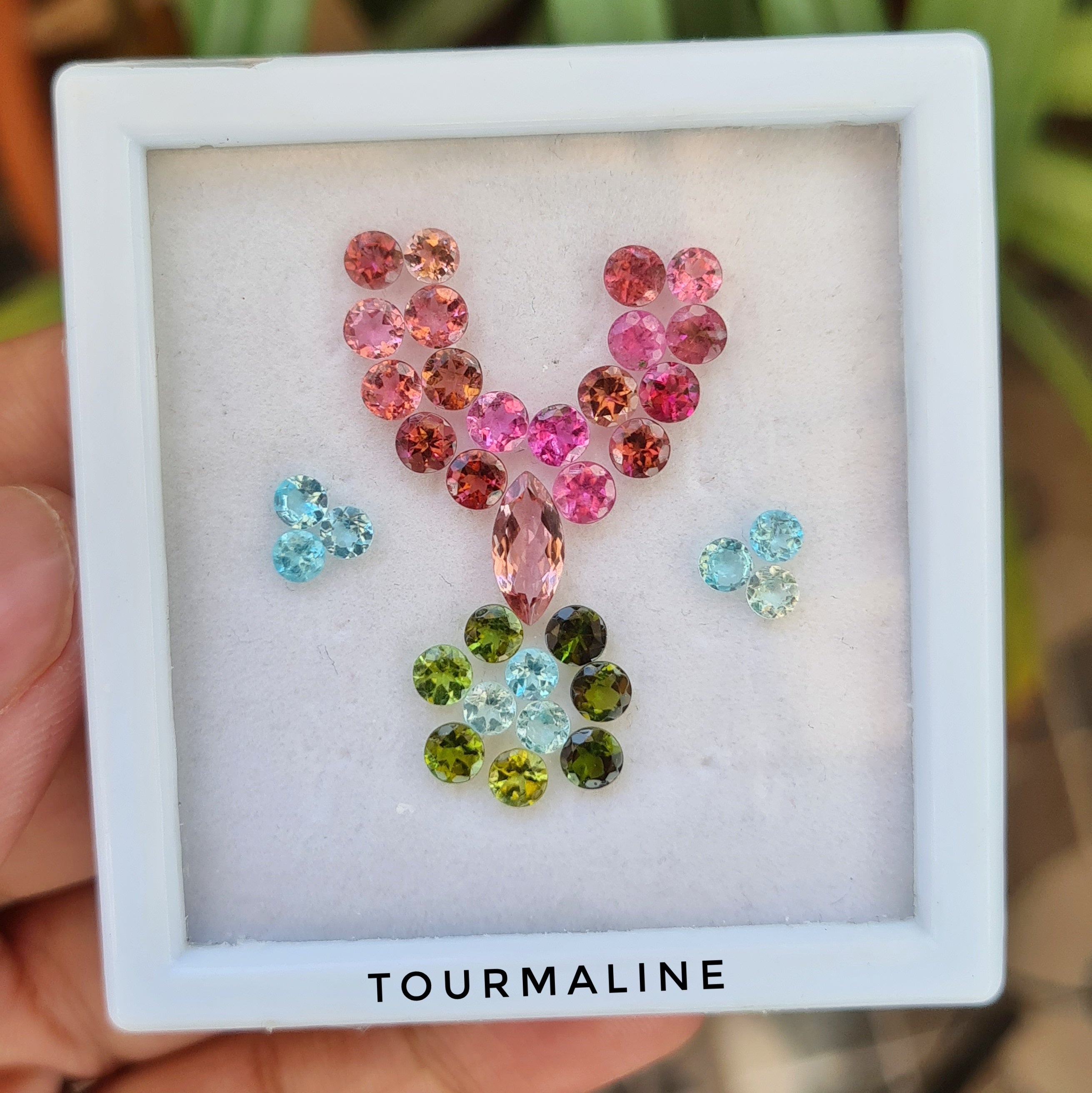 35 Pieces Natural Tourmaline Gemstone Mix Shape Size 3-10mm - The LabradoriteKing