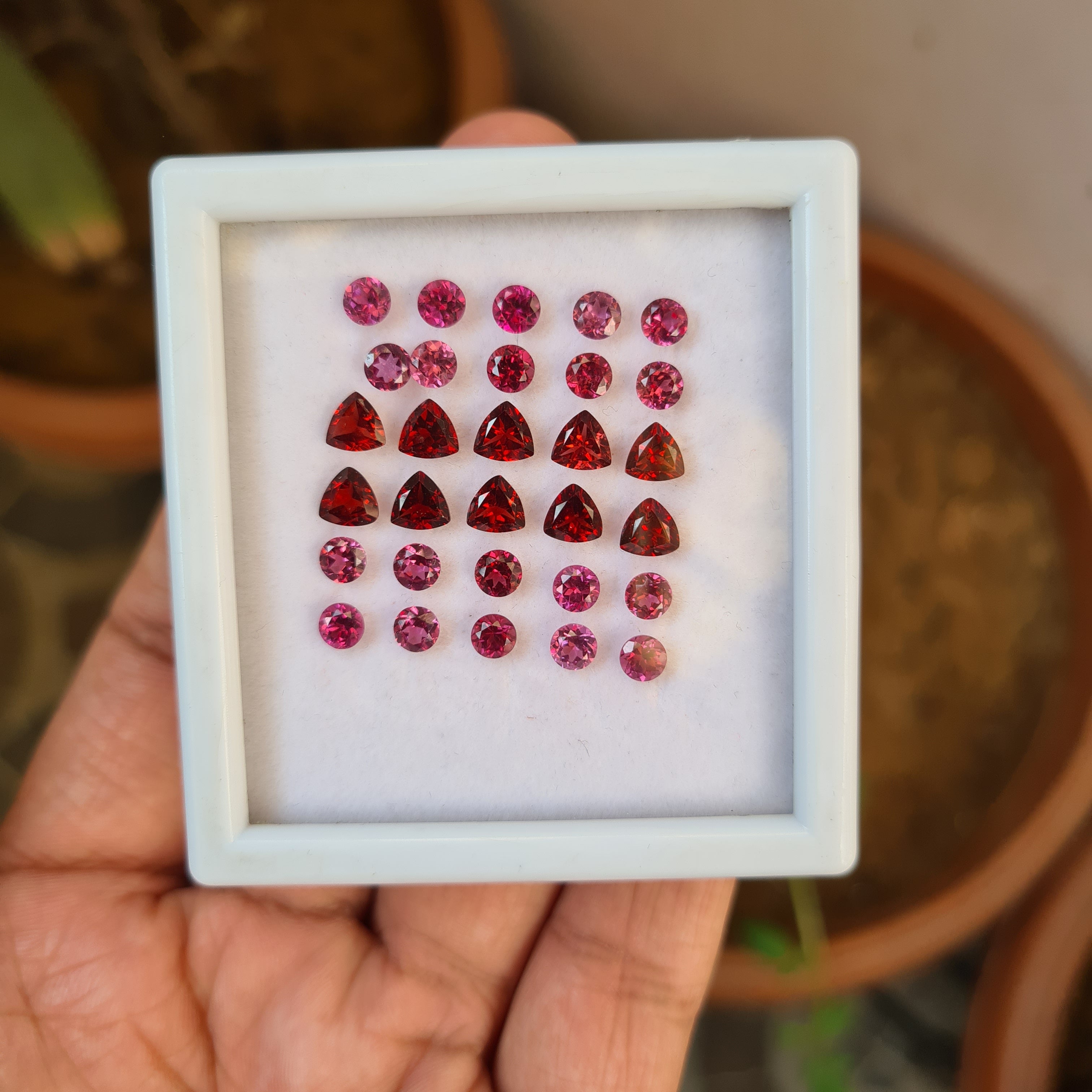 BOGO: 30 Pieces Natural Pink and Cherry Garnet Faceted Set| Size: 4-5mm , Mix Shape - The LabradoriteKing