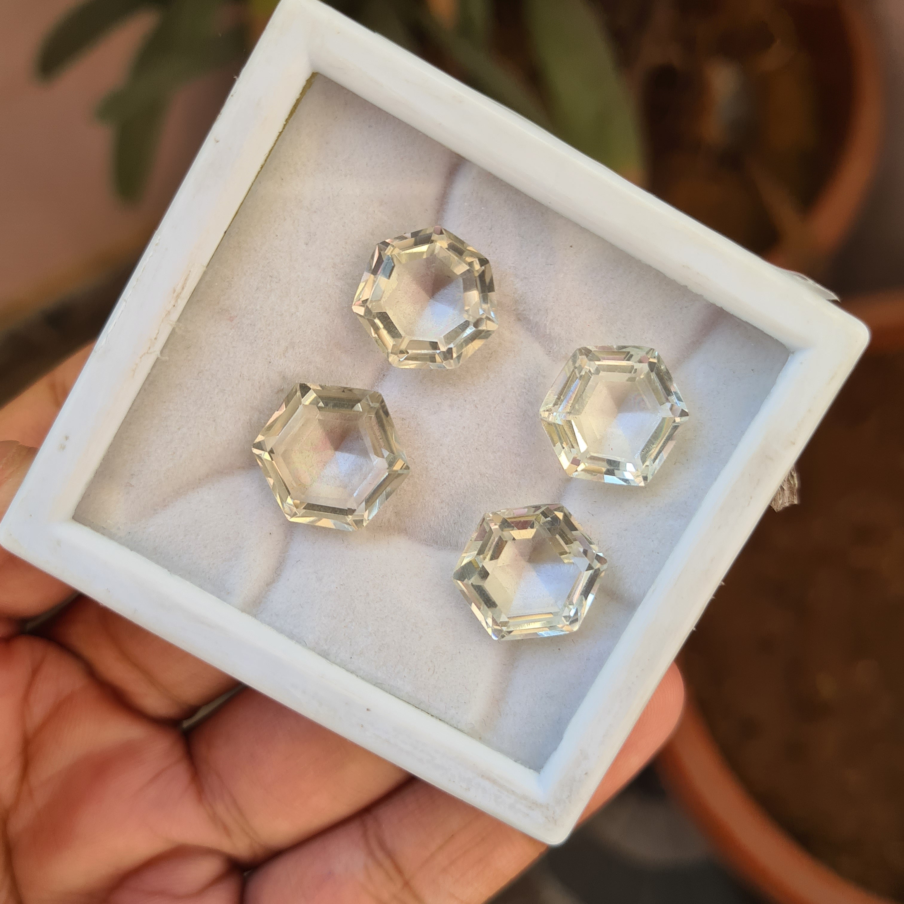 BOGO Offer: 4 Pcs Topaz hexagon Gemstones Set | Sizes: 13-15mm - The LabradoriteKing
