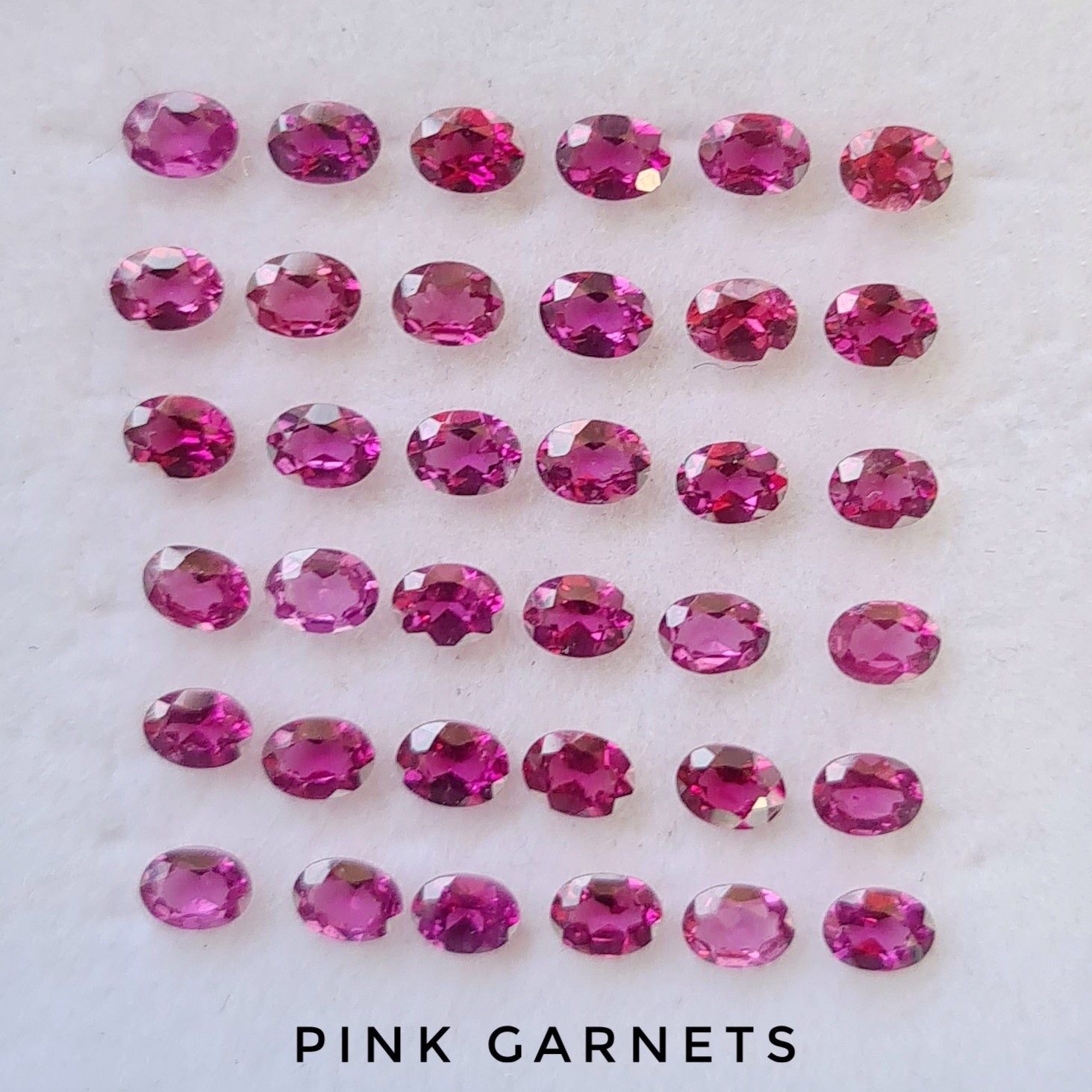 36 Pieces Natural Rhodolite Garnet Faceted Oval Size: 4x3mm - The LabradoriteKing