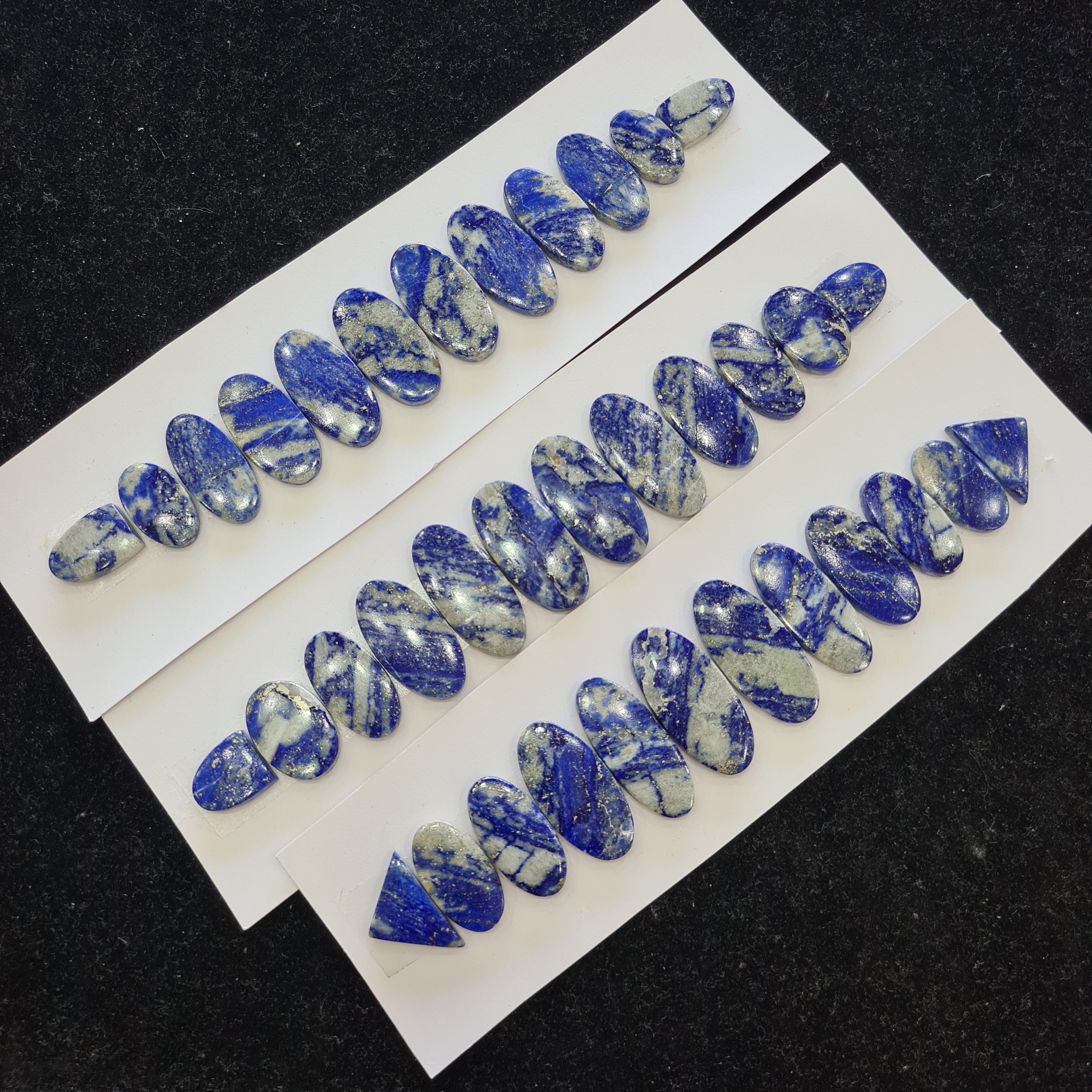 1 Set Natural Lapis Lazuli Bracelet Cab in 8 Inches Size: 21-34mm - The LabradoriteKing