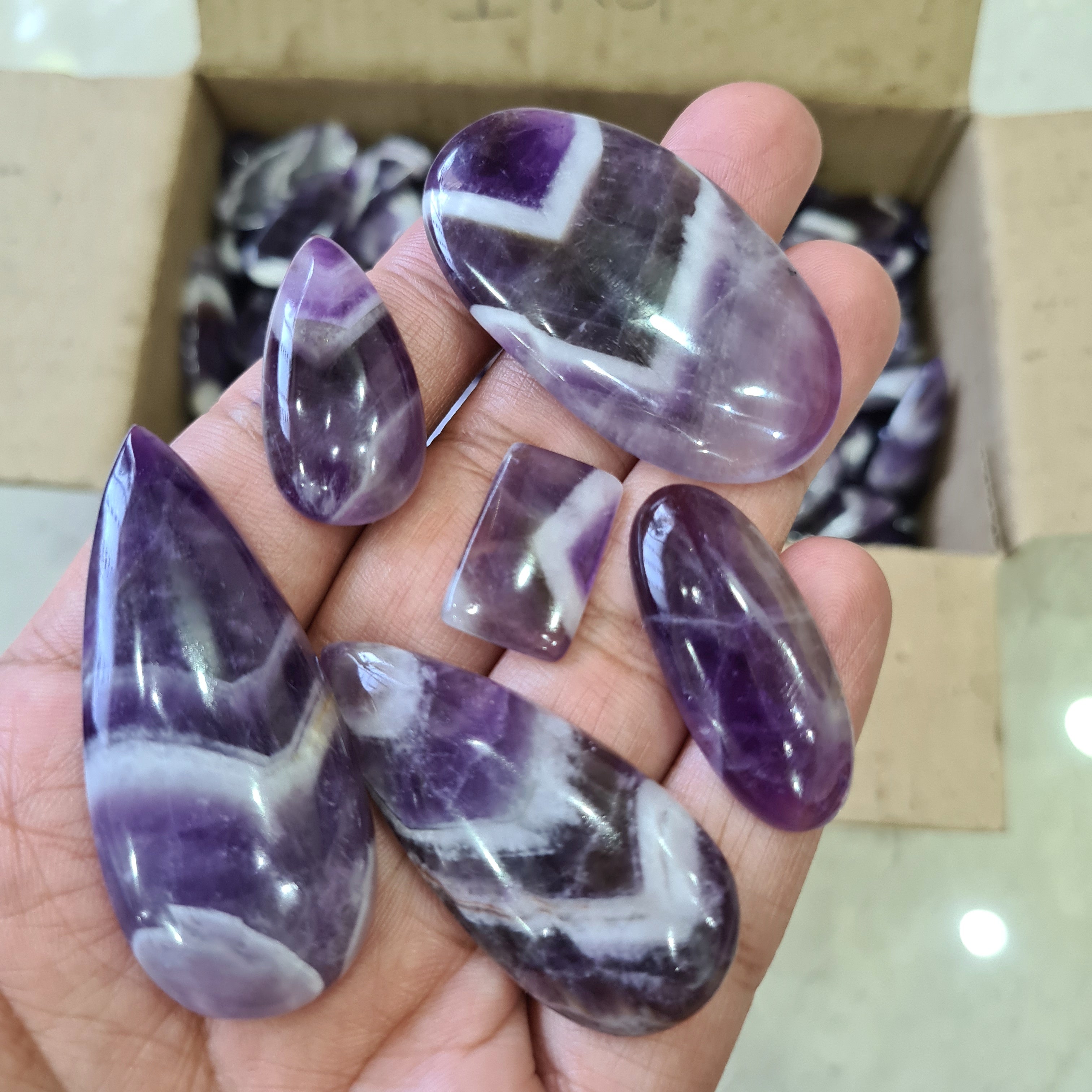 Wholesale 500 Grams of Amethyst Lace Cabs Mix Shape | Size:25-57mm - The LabradoriteKing