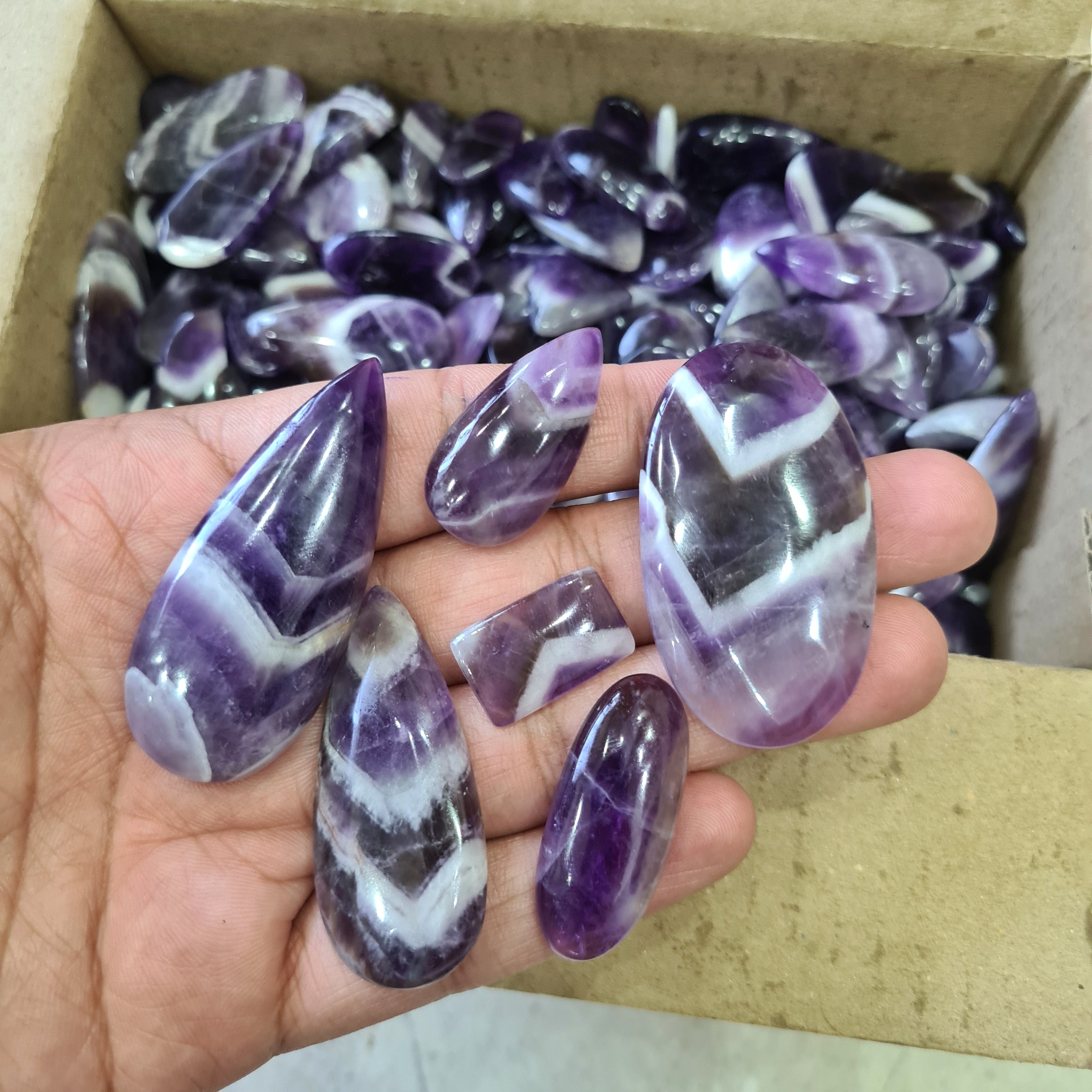 Wholesale 500 Grams of Amethyst Lace Cabs Mix Shape | Size:25-57mm - The LabradoriteKing