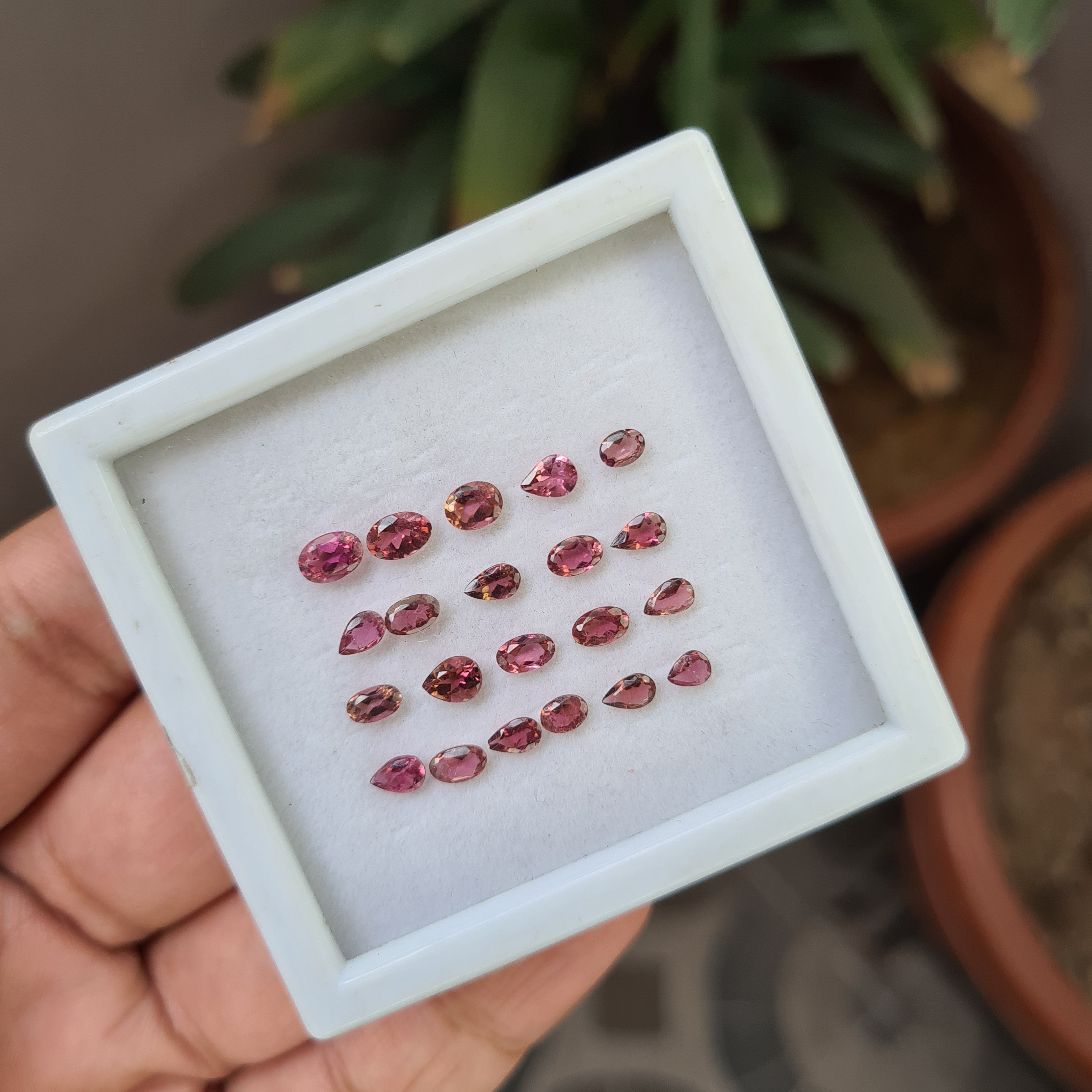 21 Pieces Natural Pink Tourmaline Faceted Gemstone Mix Shape |  Size: 4-5mm - The LabradoriteKing