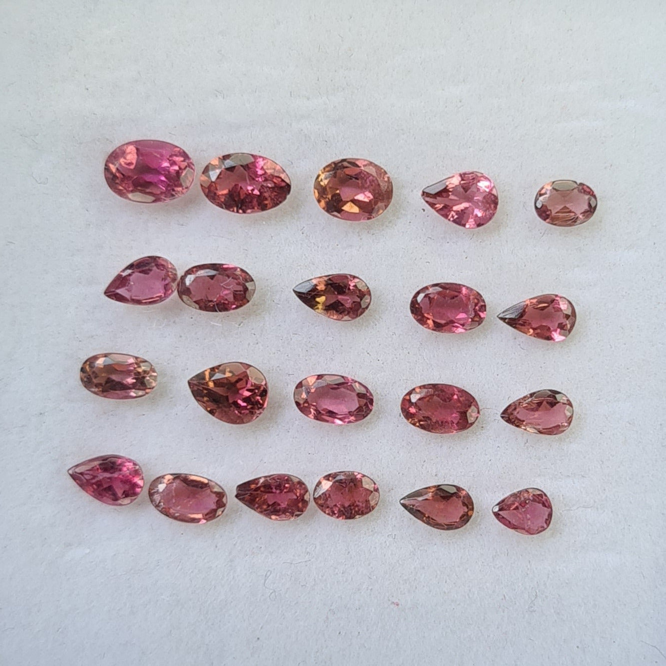 21 Pieces Natural Pink Tourmaline Faceted Gemstone Mix Shape |  Size: 4-5mm - The LabradoriteKing
