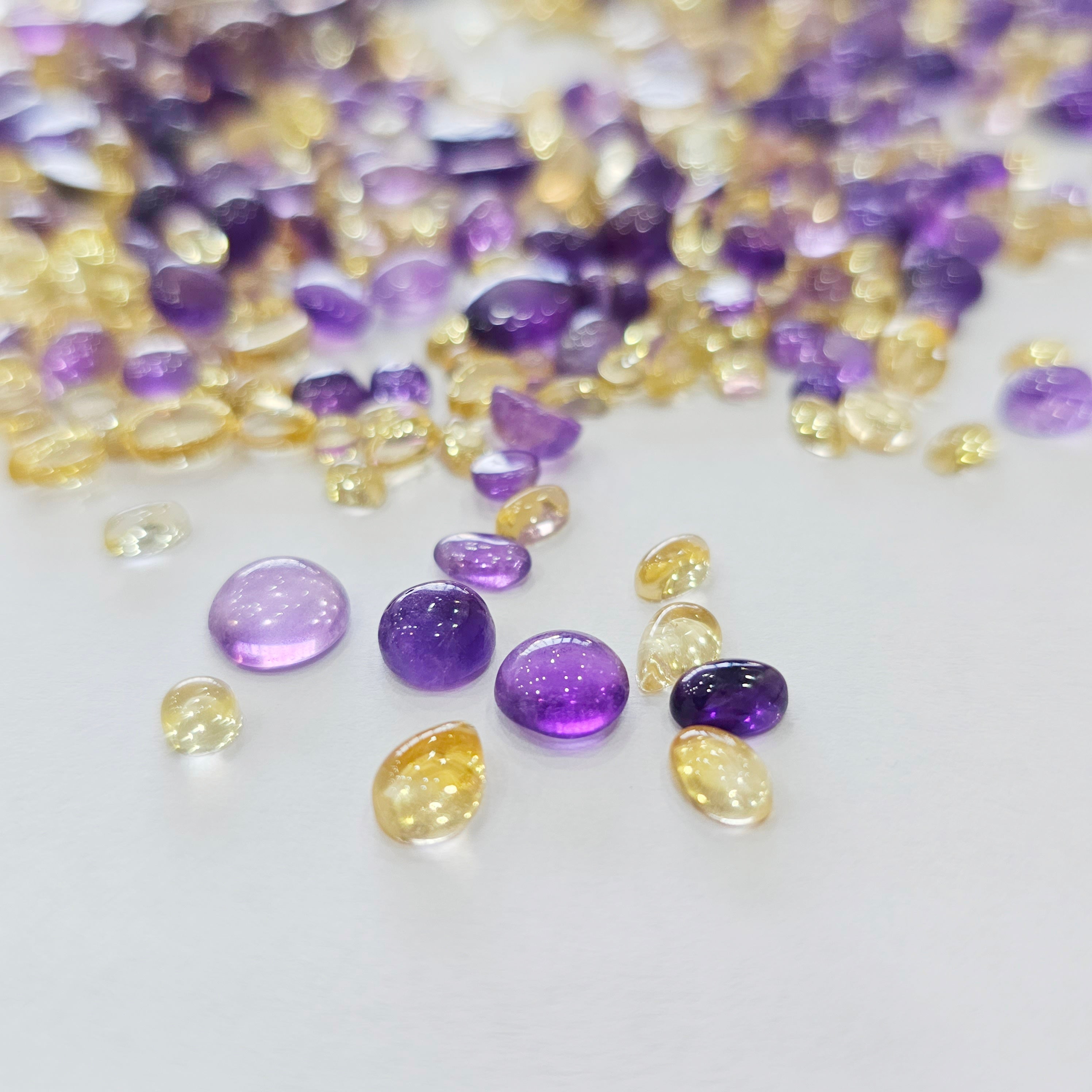 100cts of Amethyst and Citrine cabs | 3-8mm 200pcs - The LabradoriteKing