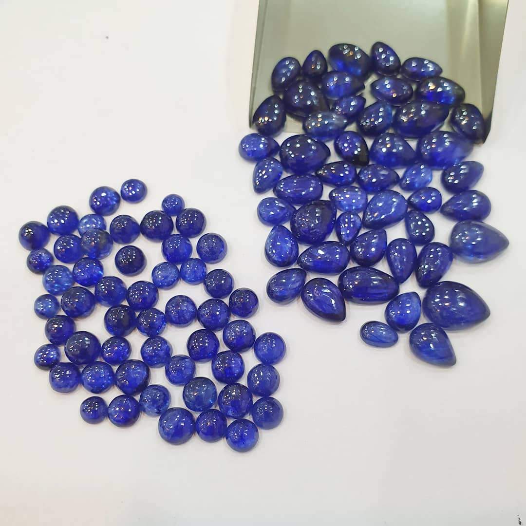 3 Pcs Natural Sapphire Teardrop Cabocbons 9-12mm - The LabradoriteKing