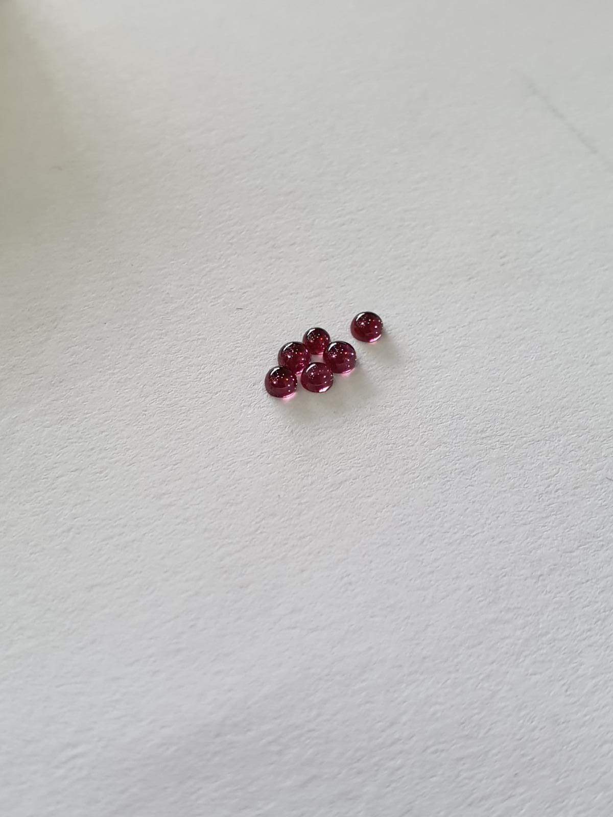 30 Pcs Natural Wine Garnet Cabochon 2-2.5mm Top Quality - The LabradoriteKing