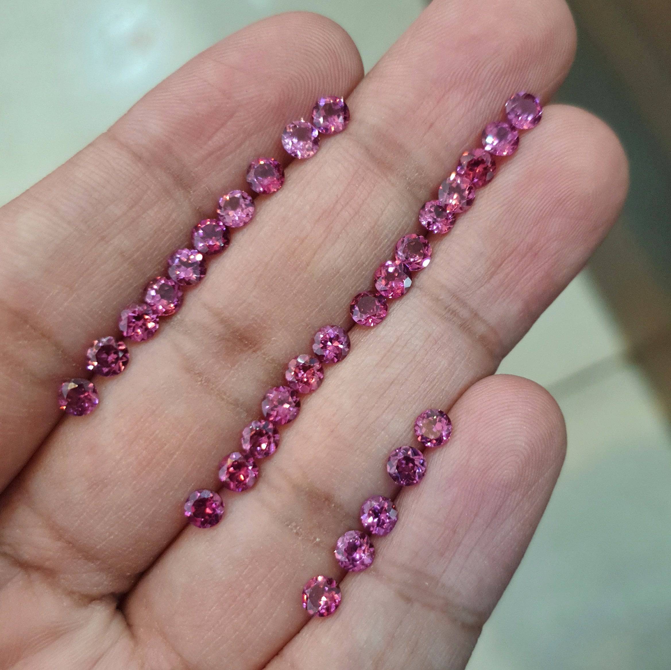 30 Pcs of Pink Garnet Rounds 4mm | Top Quality - The LabradoriteKing