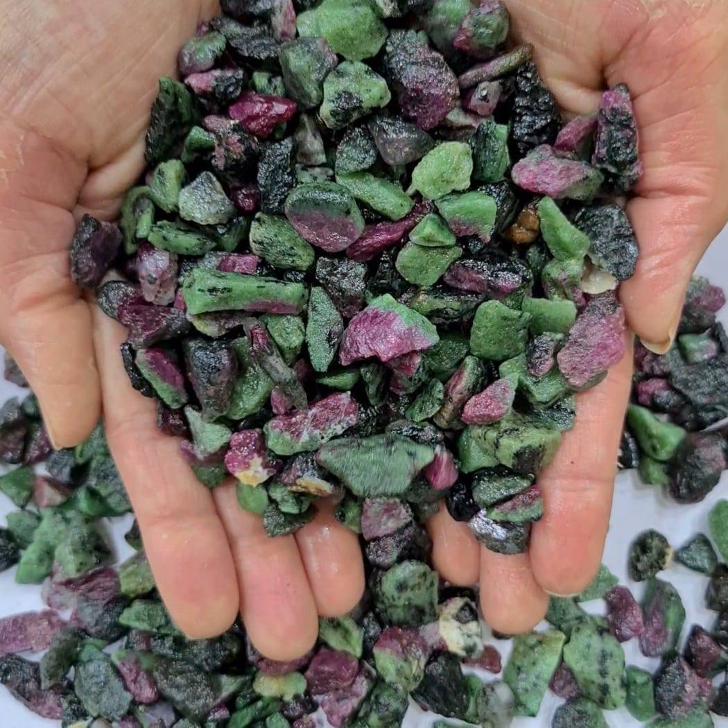 30  Pcs Ruby In zoisite Raw roughs | Natural Untreated Natural Ruby - The LabradoriteKing