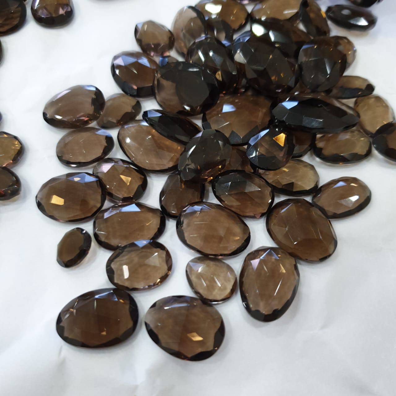 30 Pcs Smoky Quartz Rosecuts | 12-20mm Size | Flawless - The LabradoriteKing