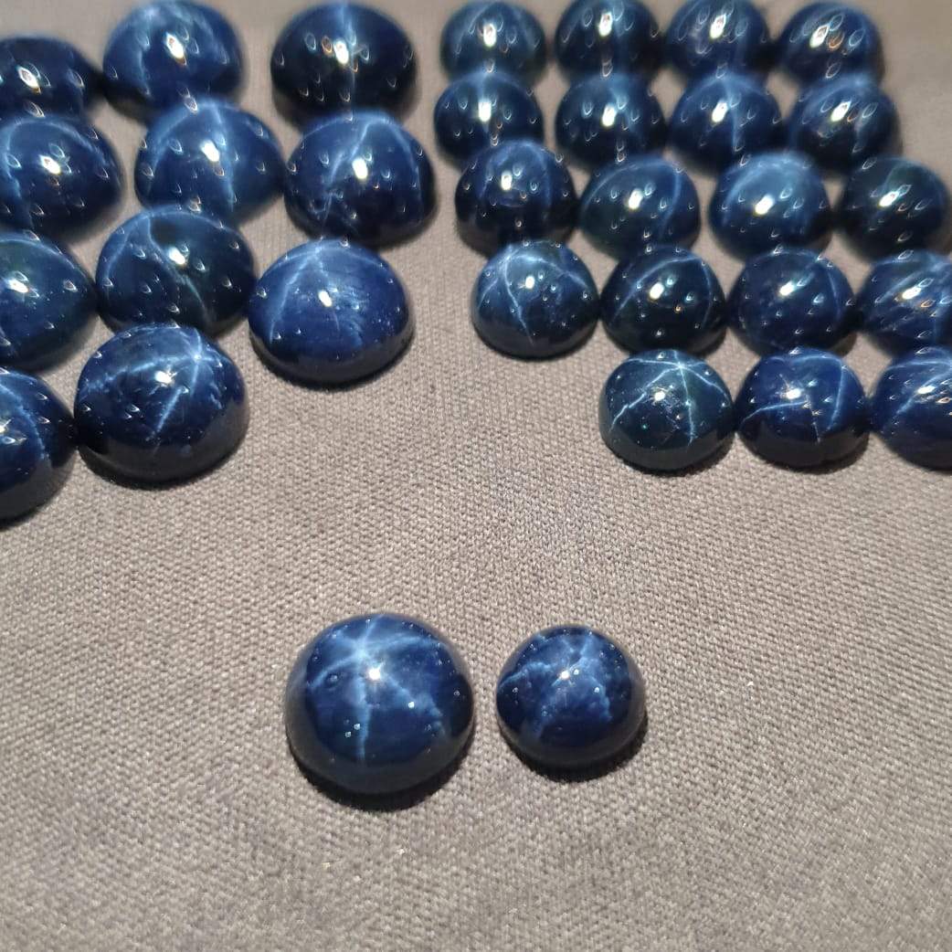 4 Pc Natural Sapphire Stars Rounds | 7mm and 9mm Cabochons - The LabradoriteKing