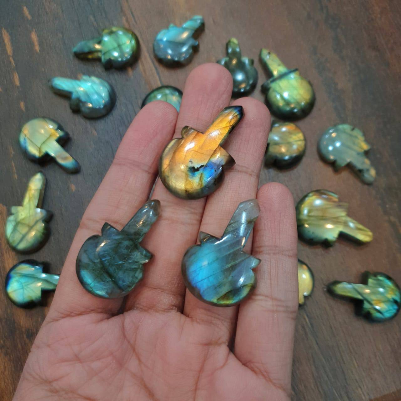 5 Pcs Labradorite Guitar | Flat Back Cabs 32-40mm - The LabradoriteKing