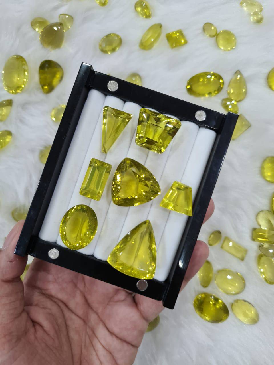 5 Pcs Lemon Quartz | Top Quality 20-30mm Faceted - The LabradoriteKing