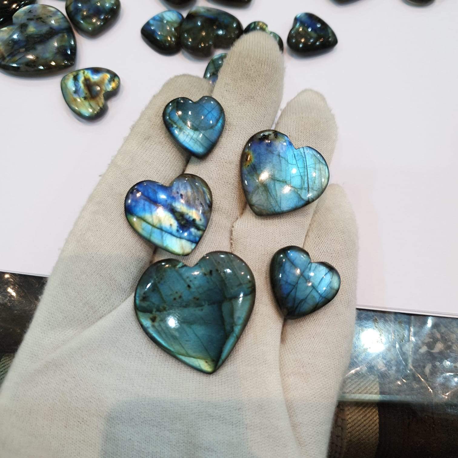 5 Pcs Natural Labradorite Hearts Well Polished - The LabradoriteKing