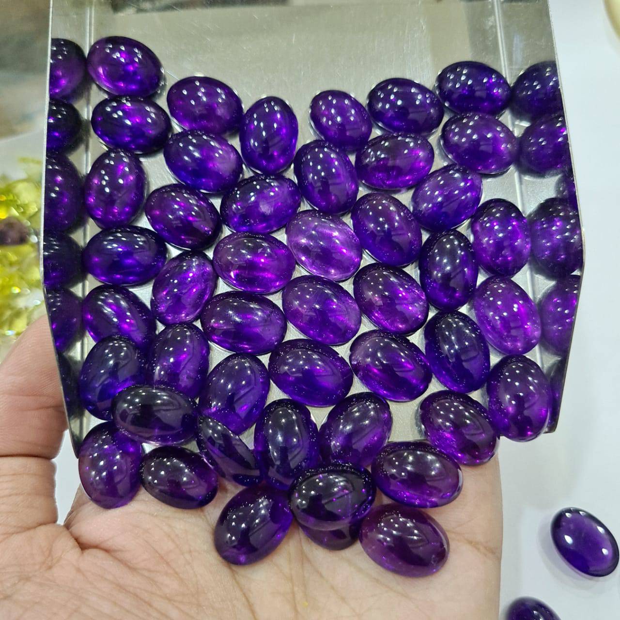 5 Pcs TOP Quality Amethyst Cabochons Ovals 18mm - The LabradoriteKing