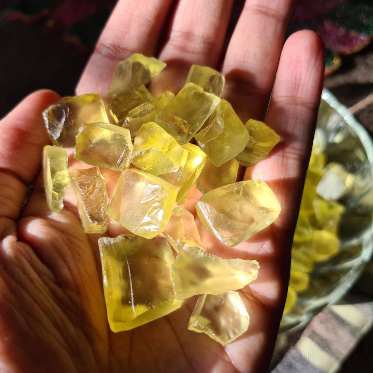 50 Grams of Yellow Quarrz Rough | 20-40mm Brazil Mined | Approx 15-20pcs - The LabradoriteKing