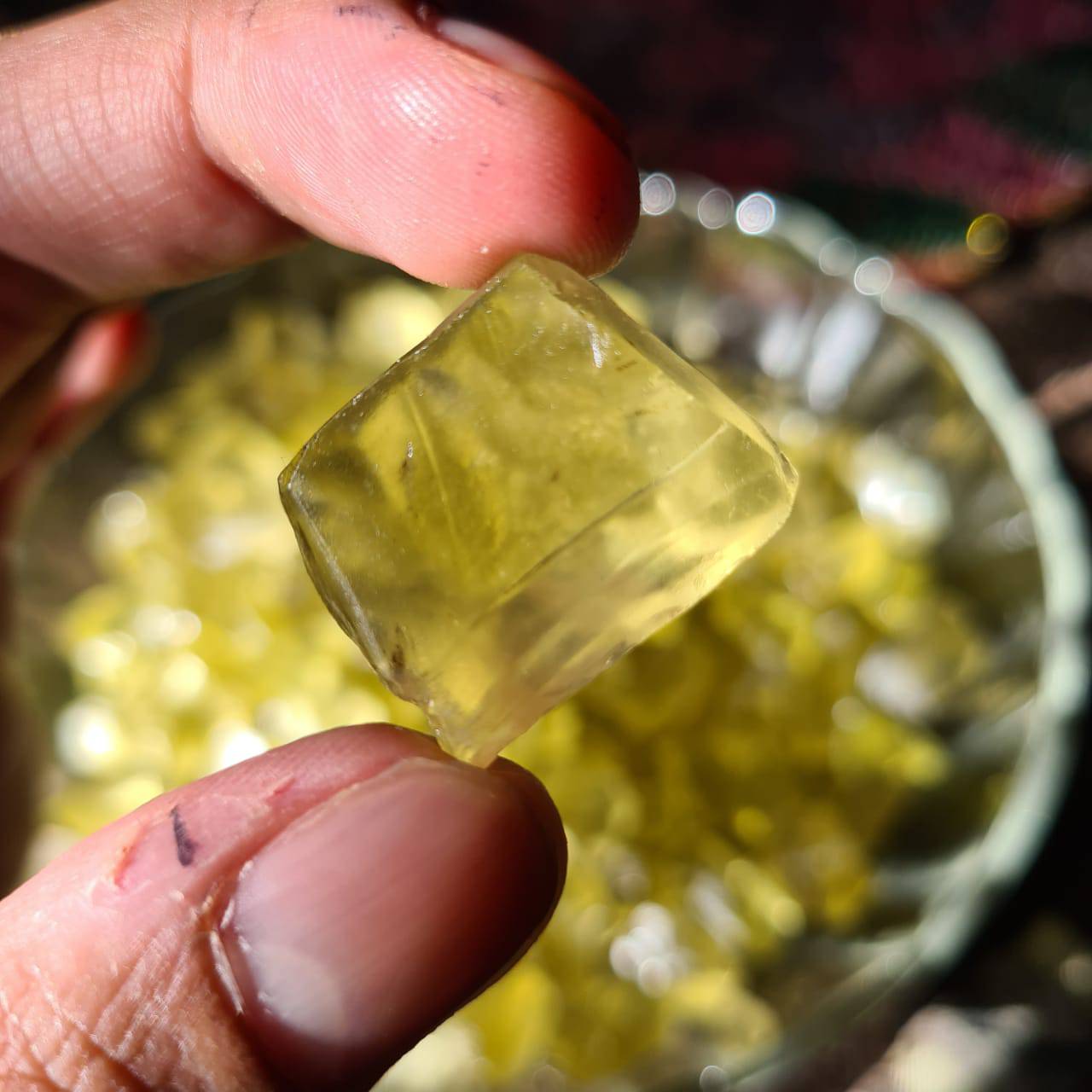 50 Grams of Yellow Quarrz Rough | 20-40mm Brazil Mined | Approx 15-20pcs - The LabradoriteKing