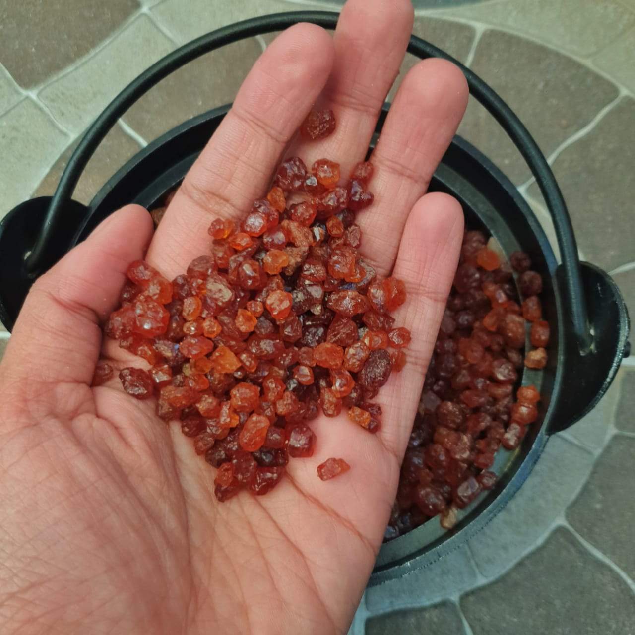 50 Pcs Hessonite Garnets Raw Rough | 5-10mm - The LabradoriteKing