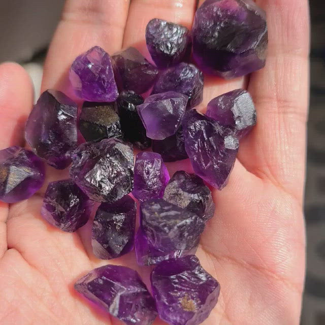 50 Grams of Amethyst Rough | 15-30mm Brazil Mined | Approx 20pcs